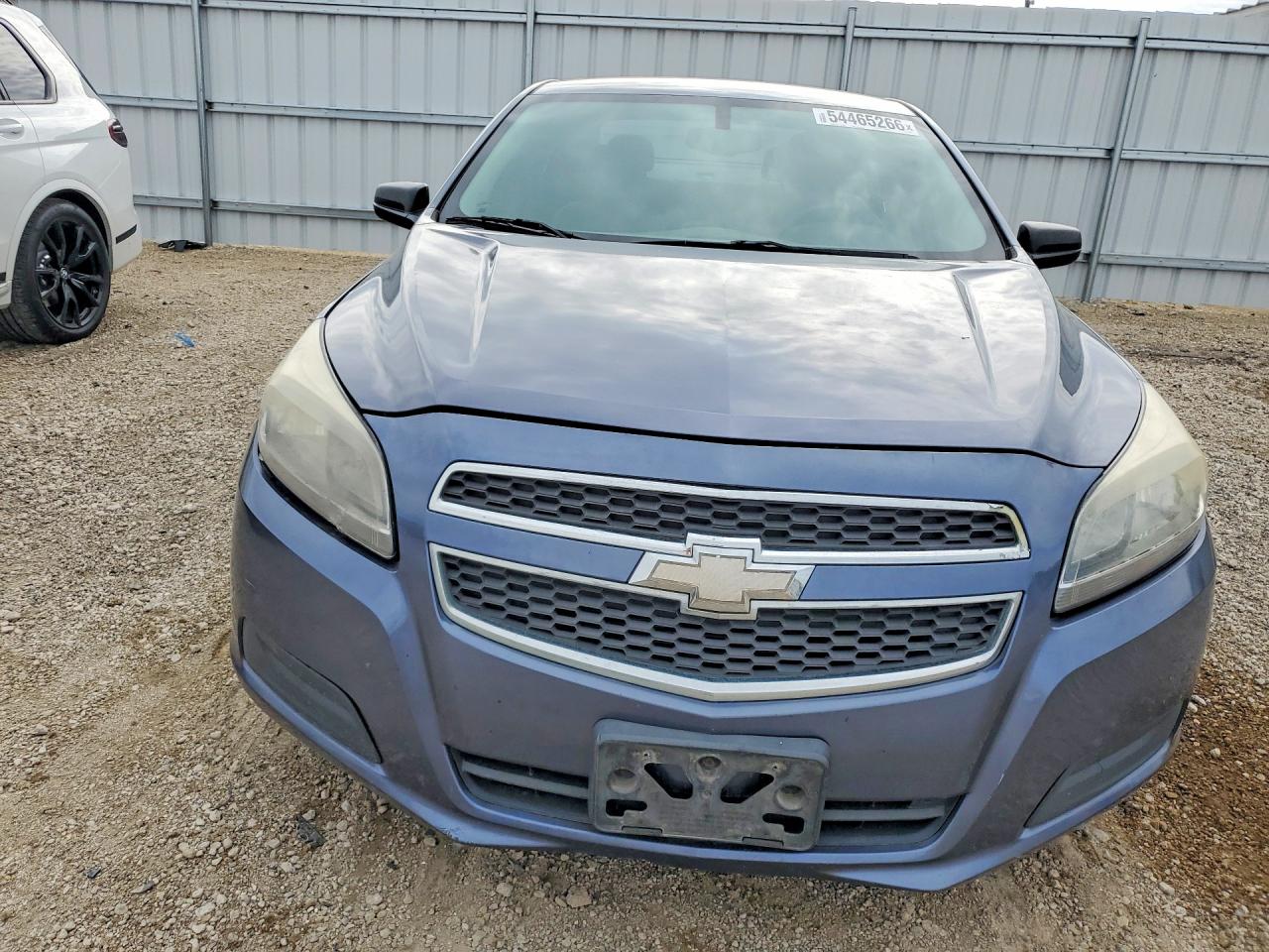 2013 Chevrolet Malibu Ls Blue vin: 1G11B5SA7DF256455