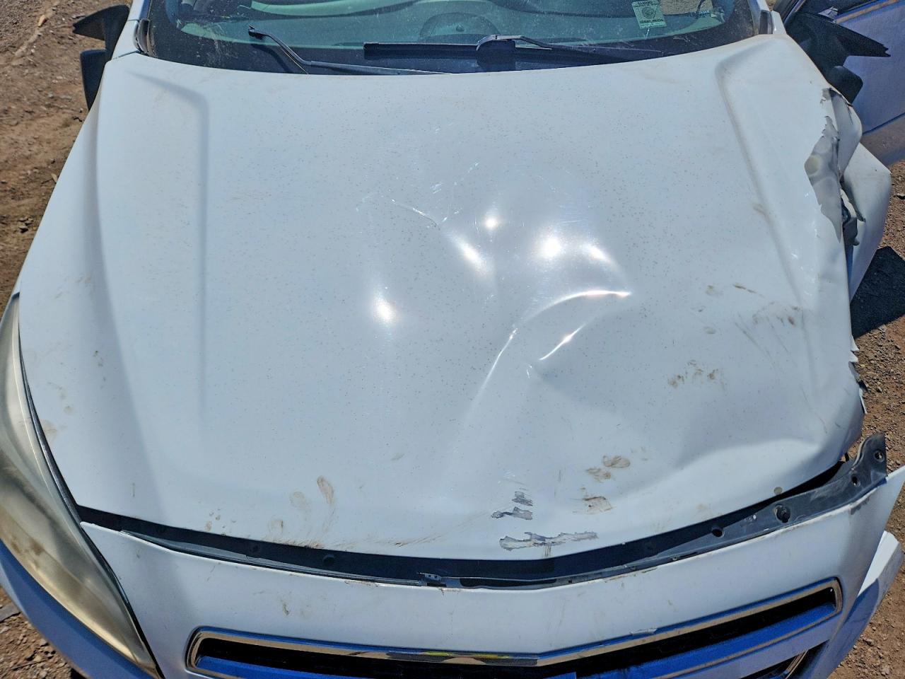2013 Chevrolet Malibu Ls White vin: 1G11B5SA7DF338413