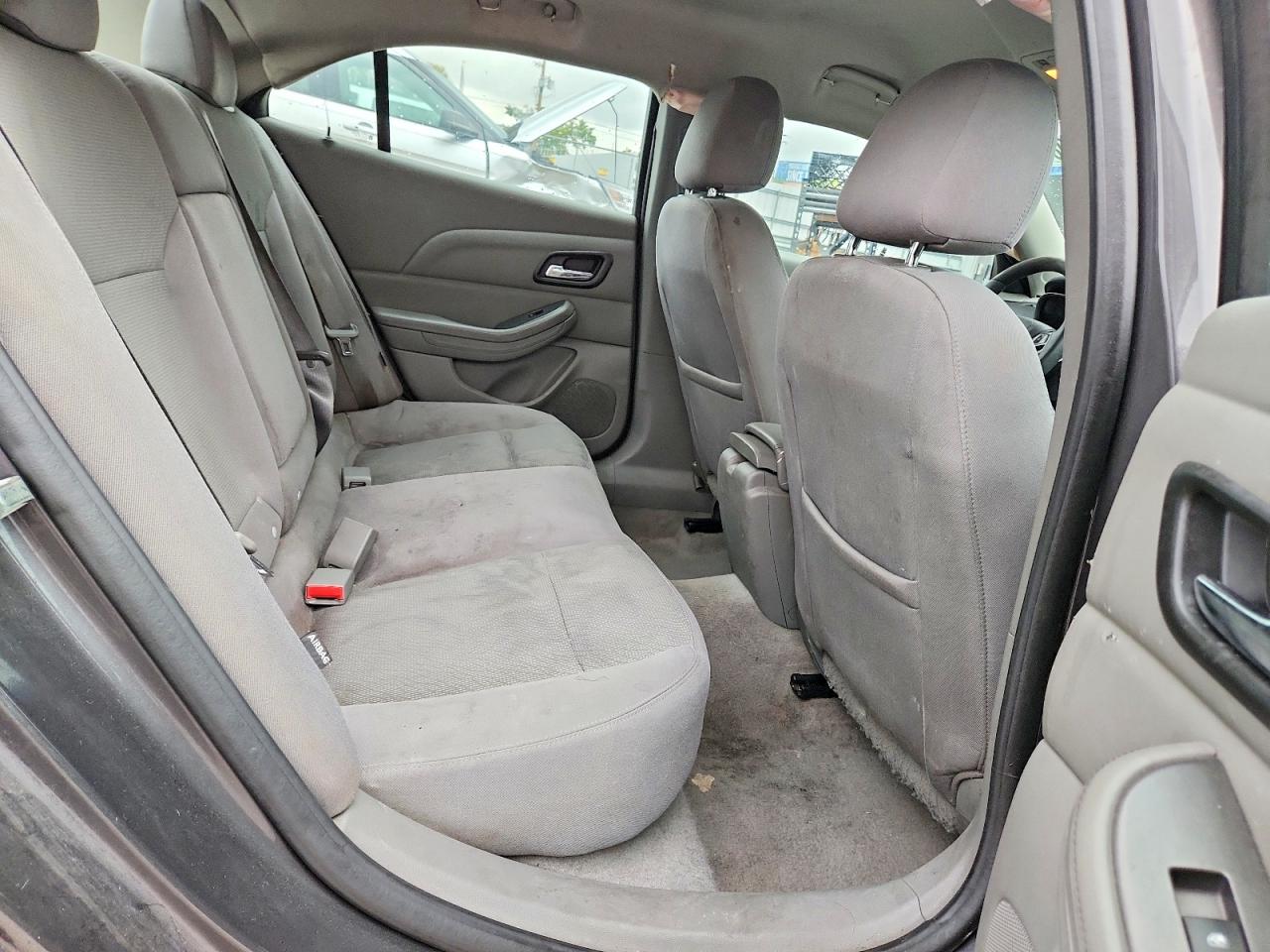 2013 Chevrolet Malibu Ls Gray vin: 1G11B5SA7DF352635