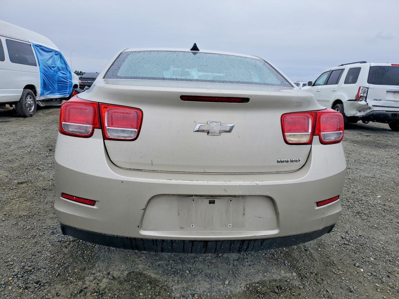 2013 Chevrolet Malibu Ls Tan vin: 1G11B5SA7DF353557