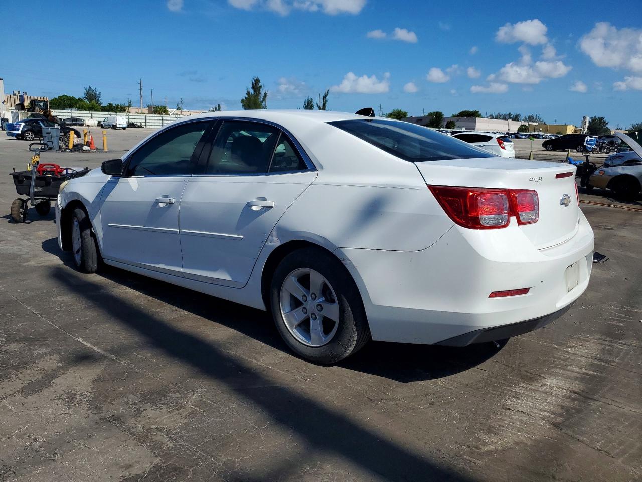 2013 Chevrolet Malibu White vin: 1G11B5SA8DF192782