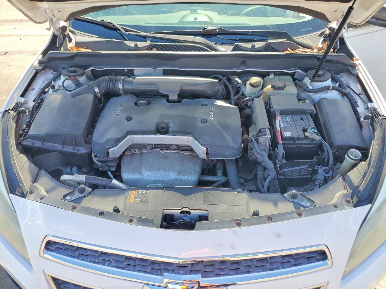 2013 Chevrolet Malibu White vin: 1G11B5SA8DF192782
