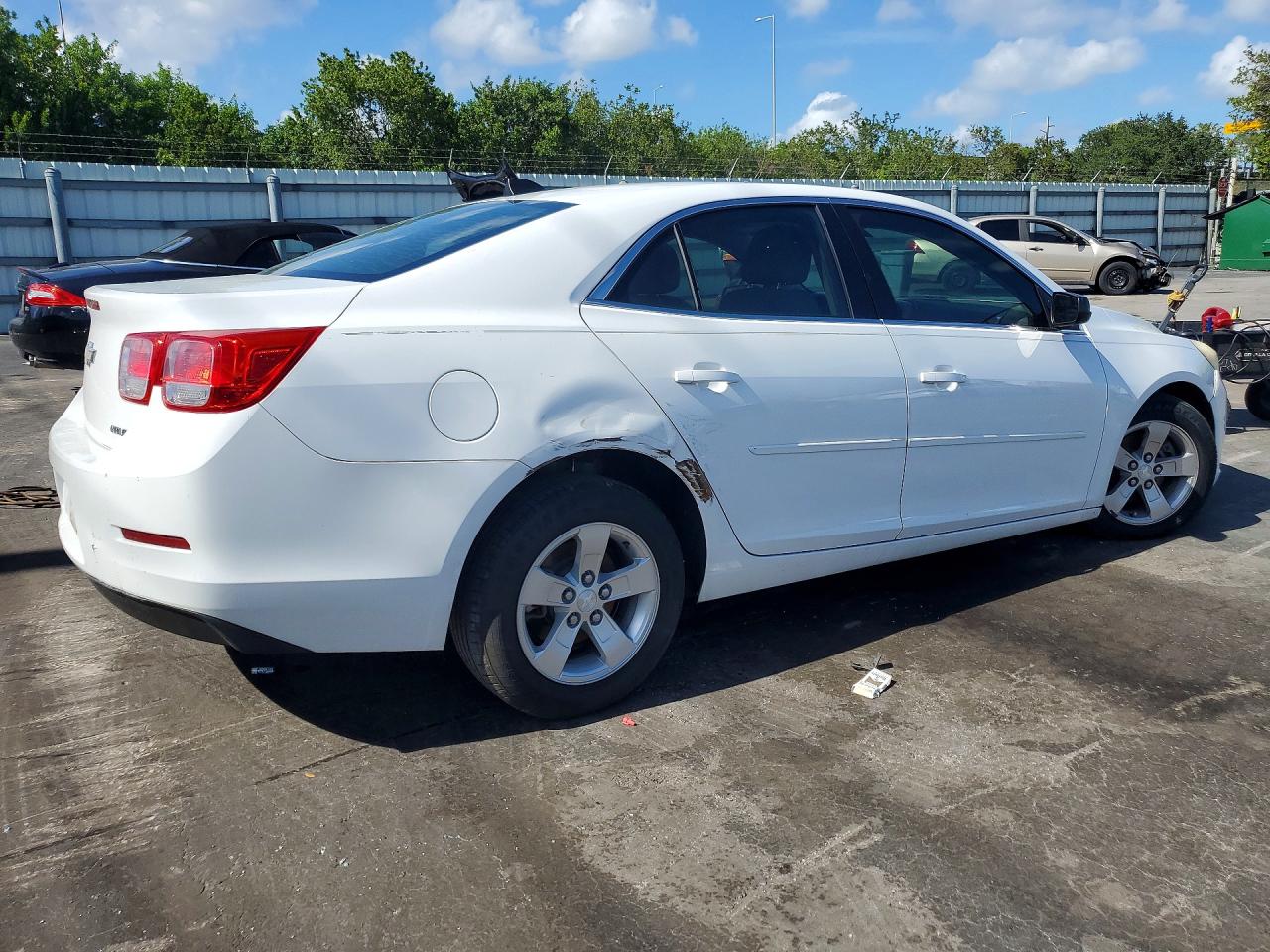 2013 Chevrolet Malibu White vin: 1G11B5SA8DF192782