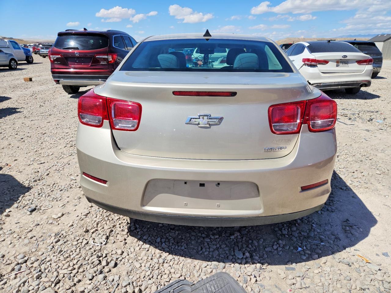 2013 Chevrolet Malibu Ls Tan vin: 1G11B5SA8DF319157