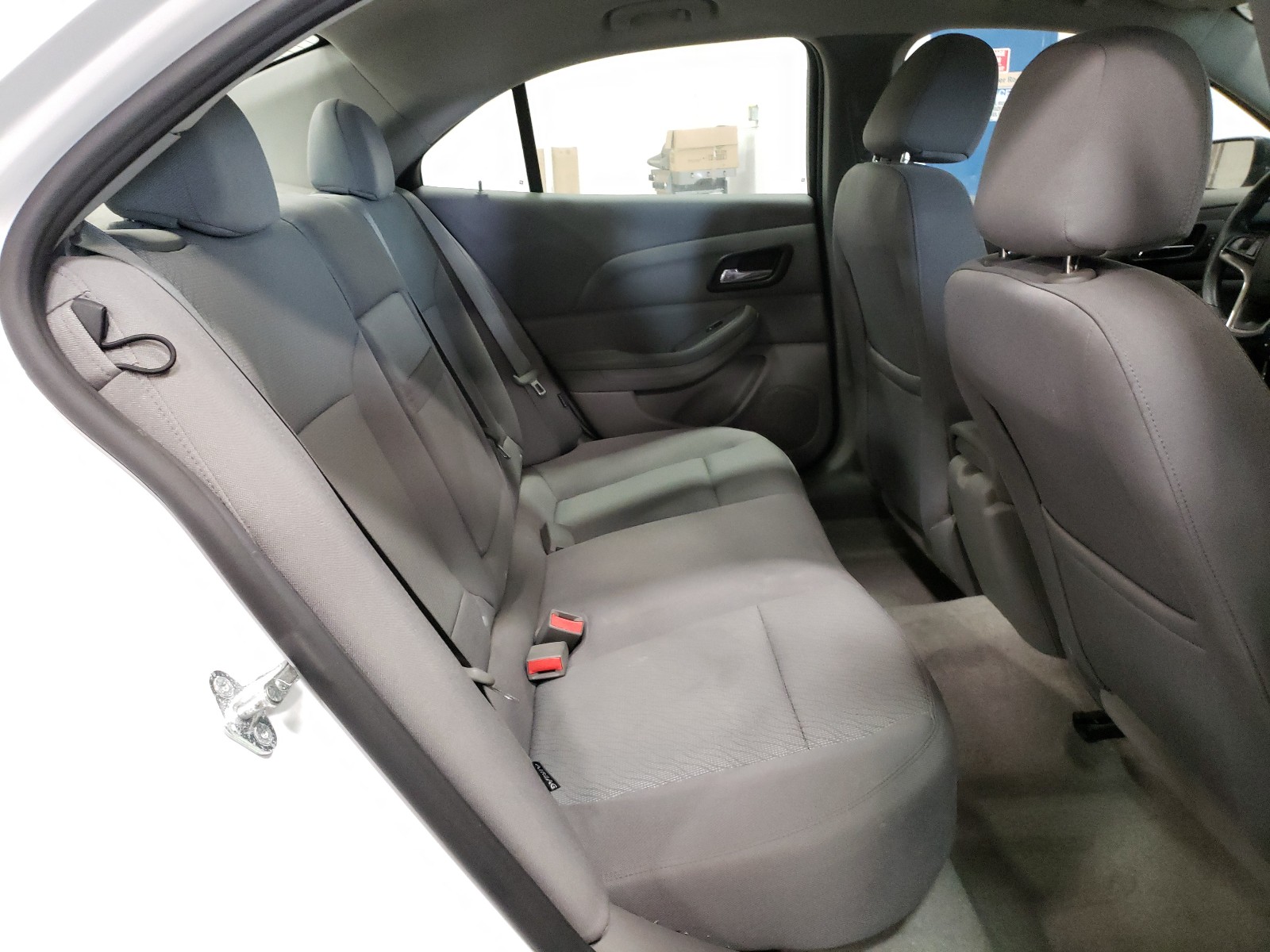 2013 Chevrolet Malibu Ls White vin: 1G11B5SA9DF236353