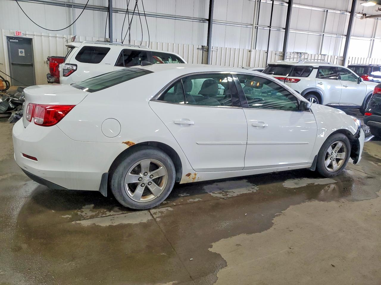 2013 Chevrolet Malibu Ls White vin: 1G11B5SA9DF236353
