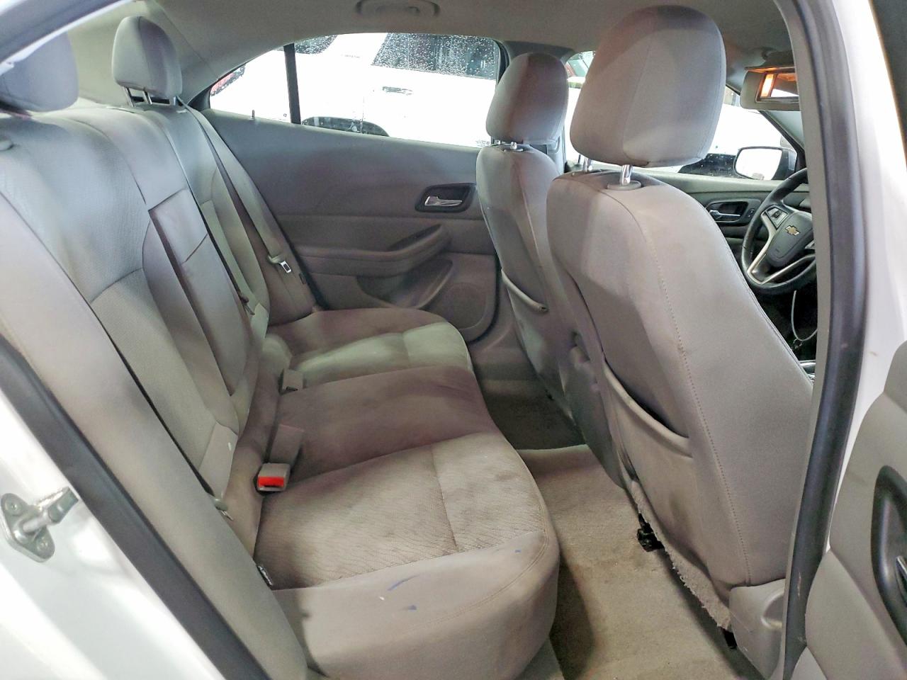 2013 Chevrolet Malibu Ls White vin: 1G11B5SA9DF236353