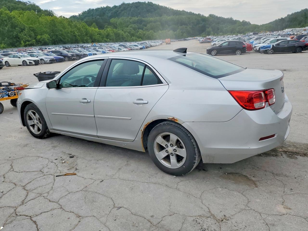 2016 Chevrolet Malibu Limited Ls Silver vin: 1G11B5SA9GF118260