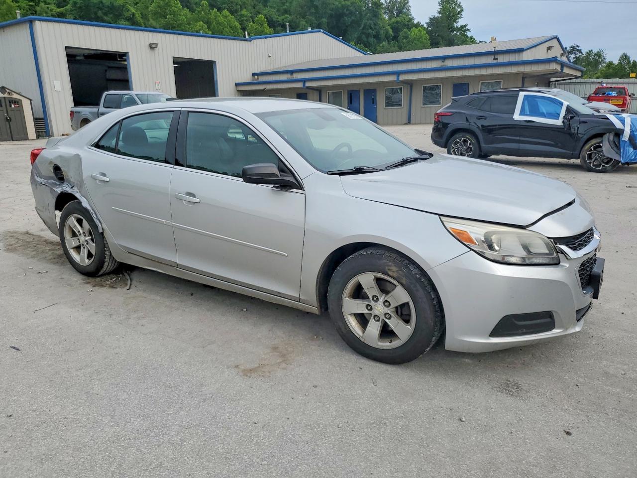 2016 Chevrolet Malibu Limited Ls Silver vin: 1G11B5SA9GF118260