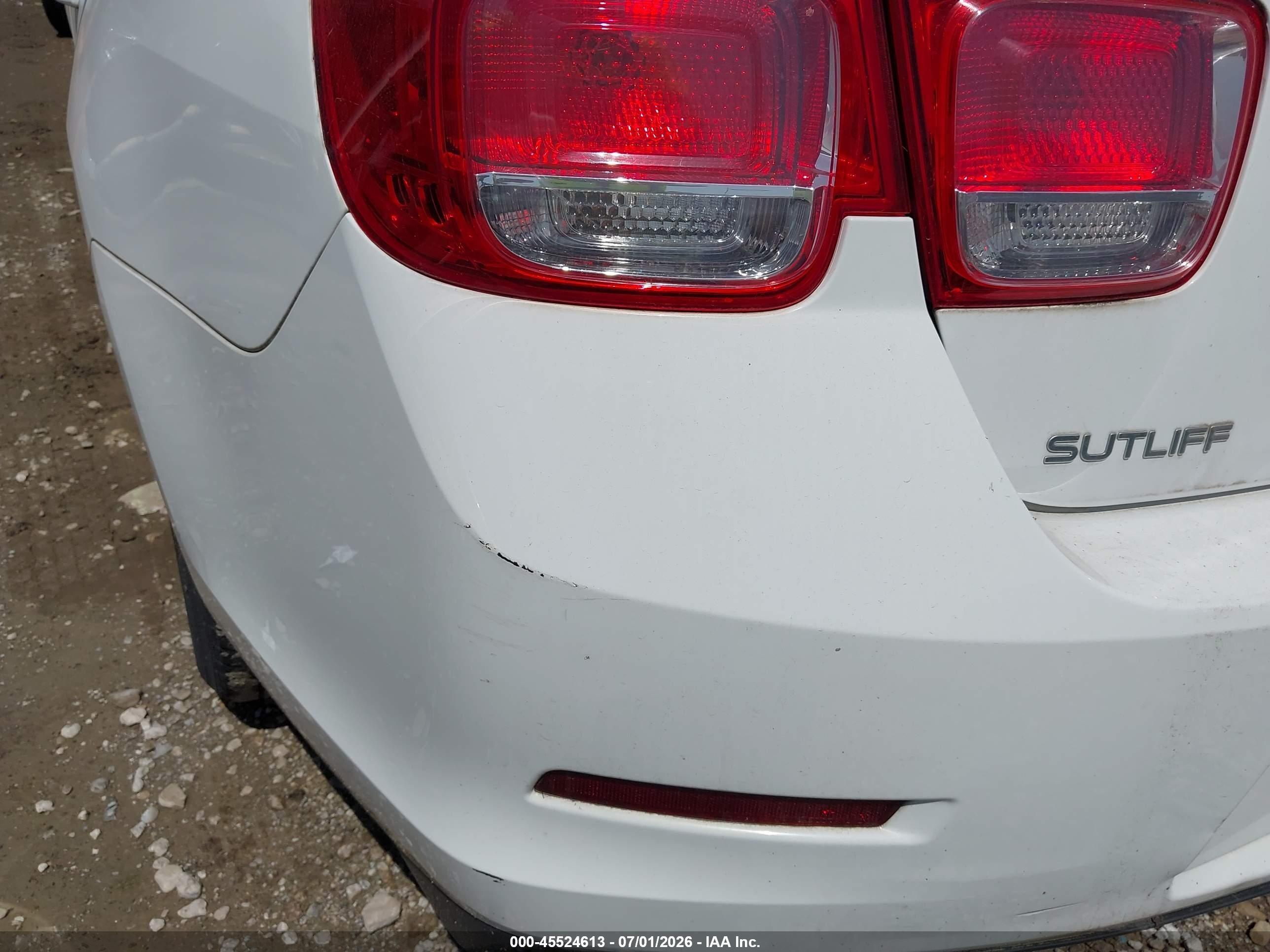2013 Chevrolet Malibu 1ls White vin: 1G11B5SAXDF229816