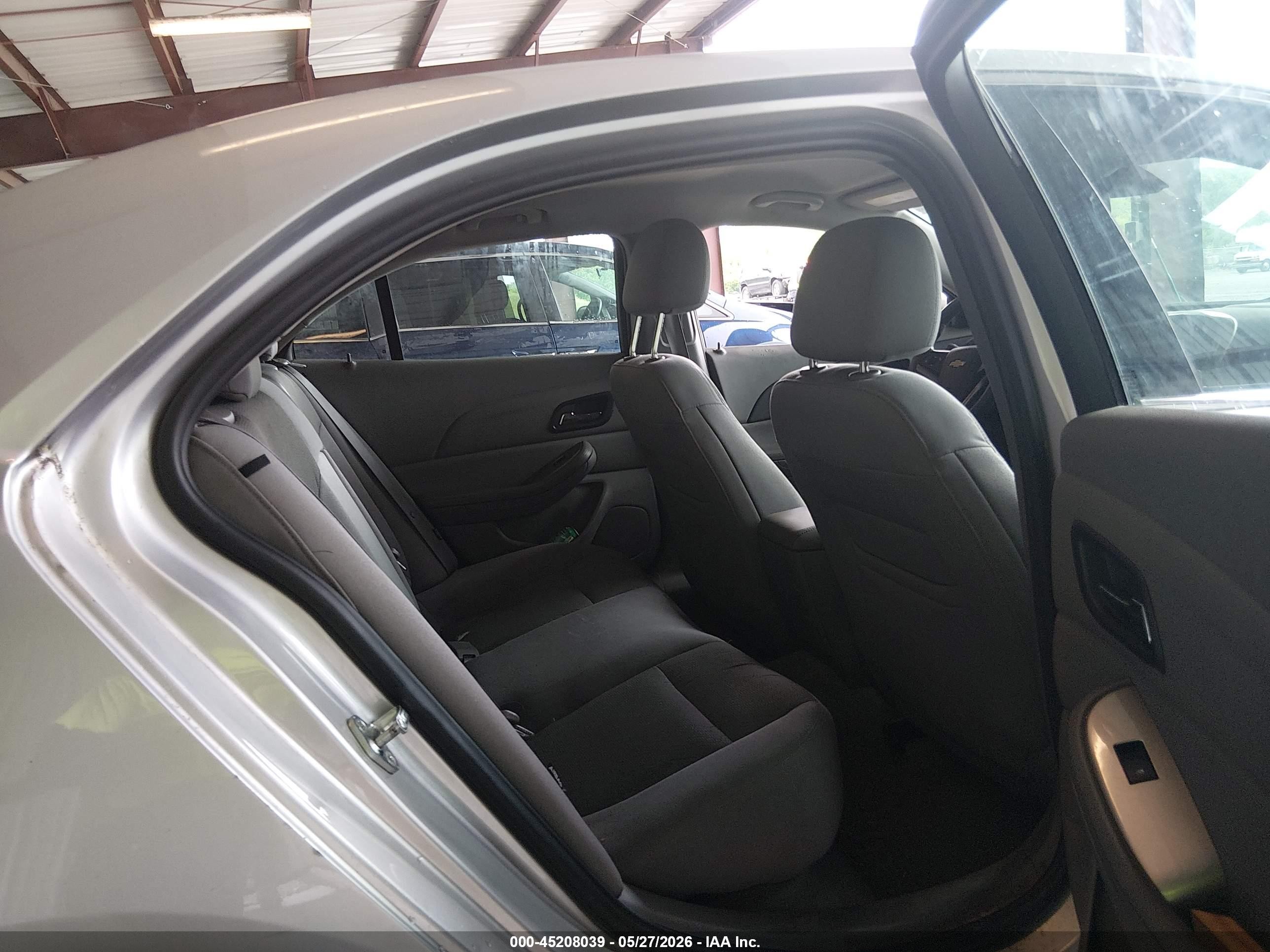 2016 Chevrolet Malibu Limited Ls Silver vin: 1G11B5SAXGF106702