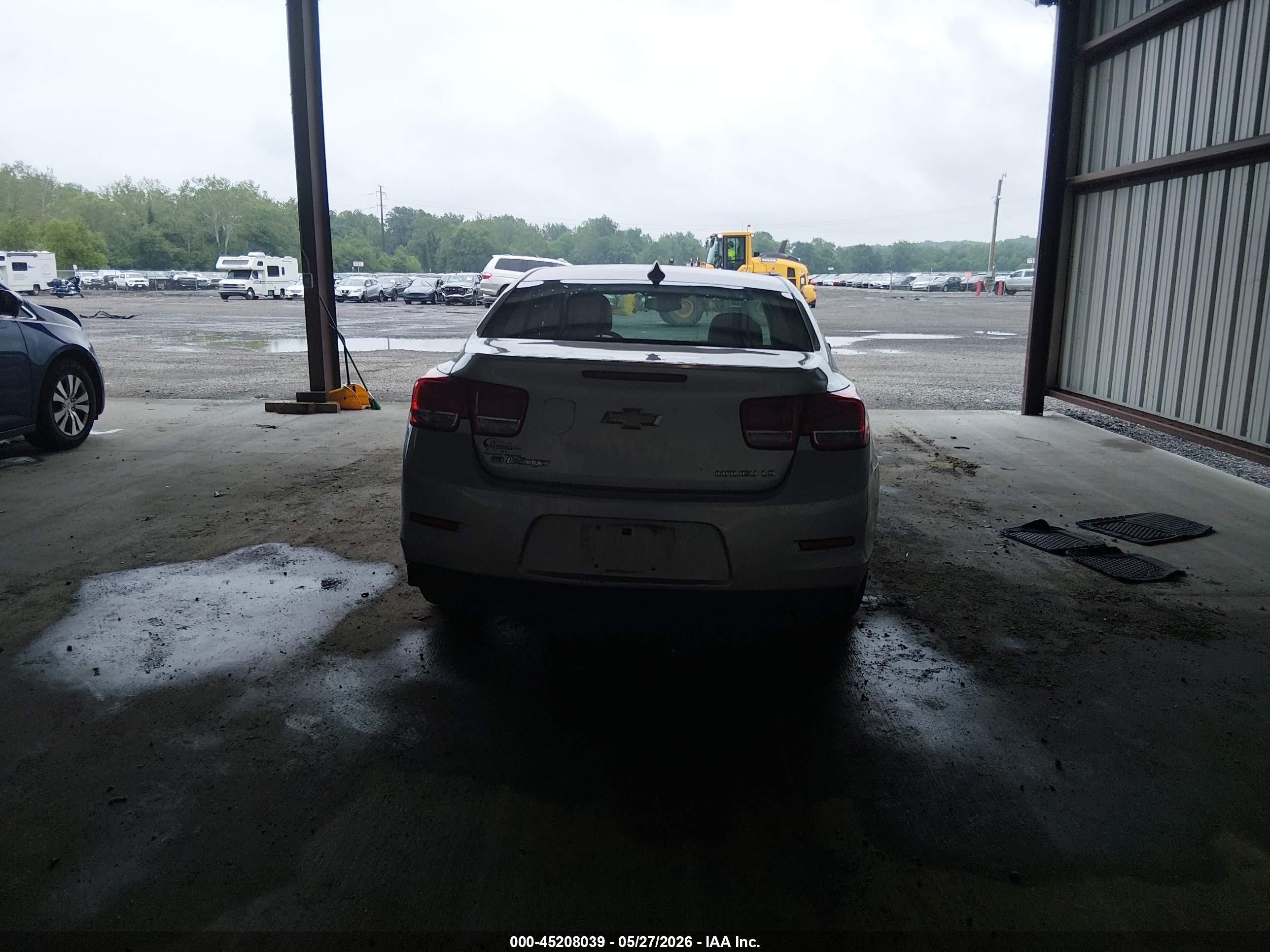 2016 Chevrolet Malibu Limited Ls Silver vin: 1G11B5SAXGF106702