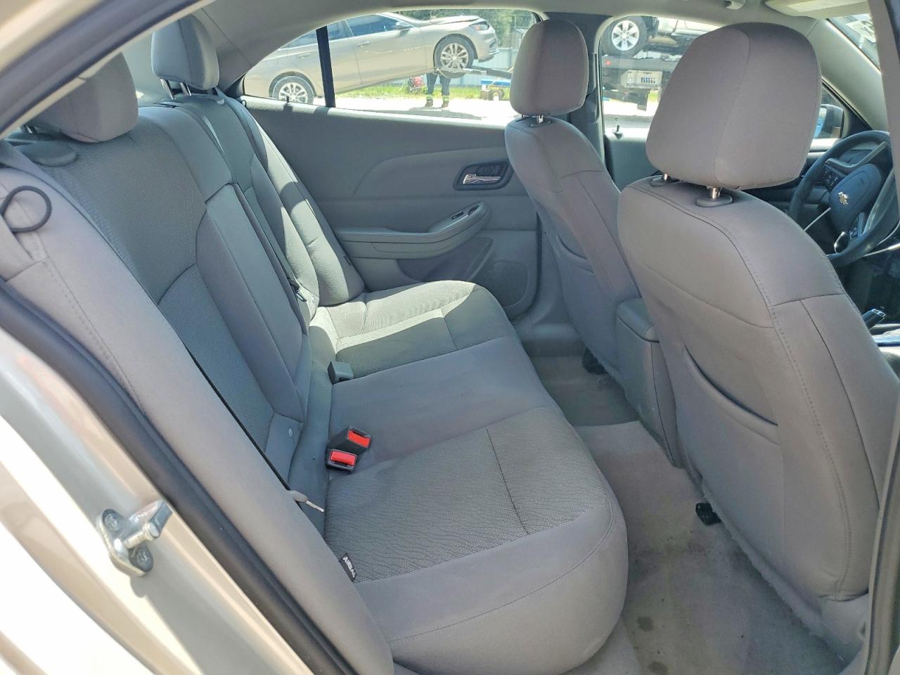 2014 Chevrolet Malibu Ls Cream vin: 1G11B5SL0EF141263