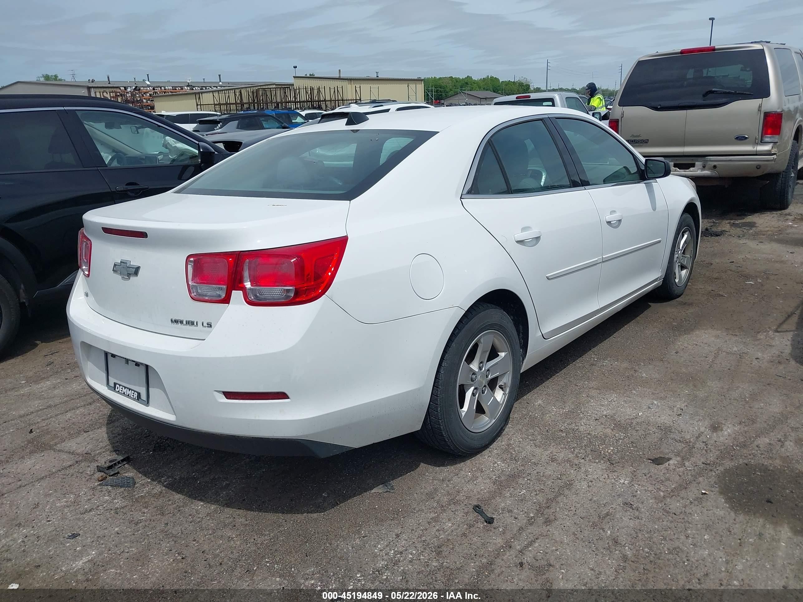 2014 Chevrolet Malibu 1ls White vin: 1G11B5SL0EF208380