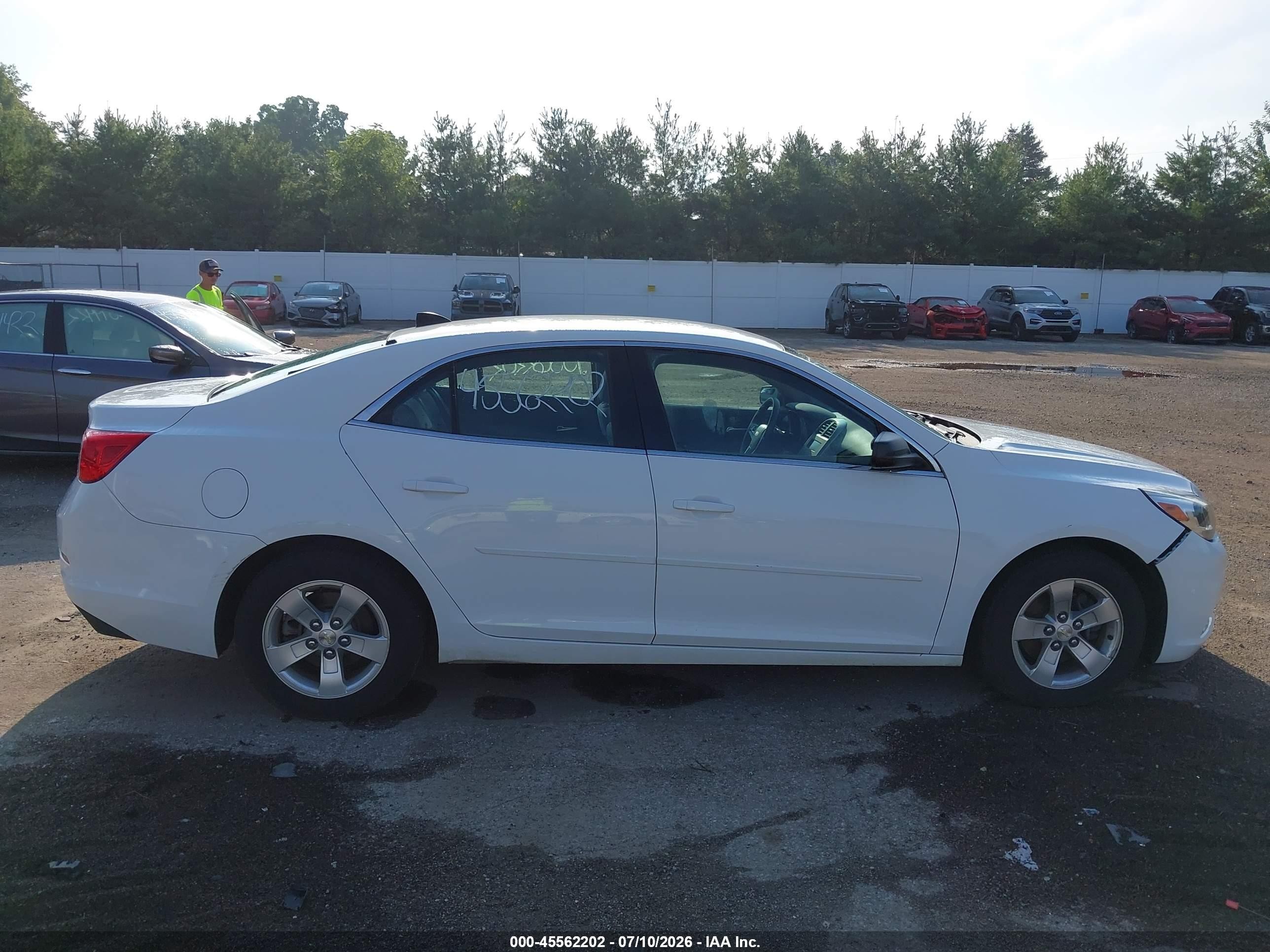 2014 Chevrolet Malibu 1ls White vin: 1G11B5SL0EF247065