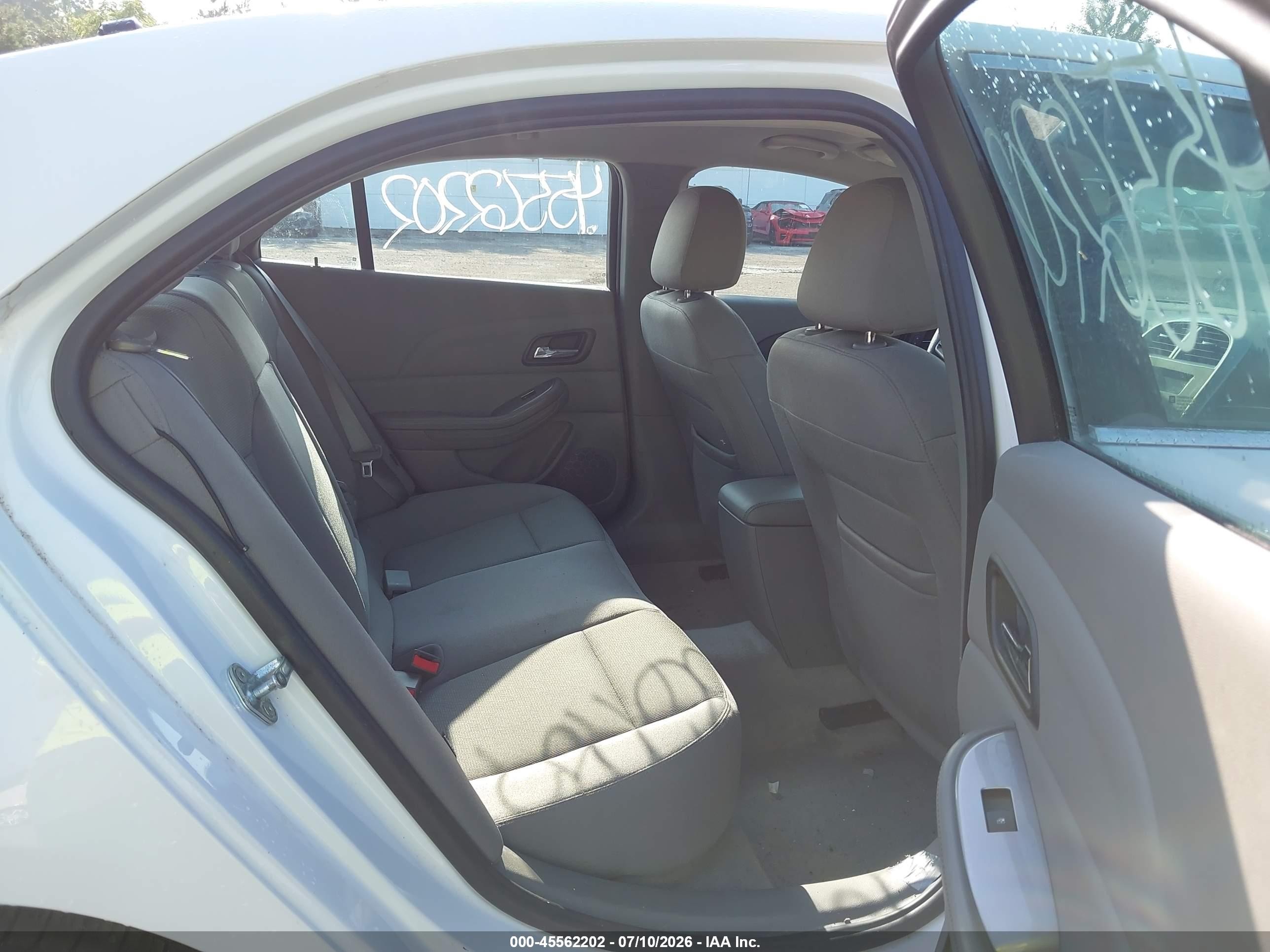 2014 Chevrolet Malibu 1ls White vin: 1G11B5SL0EF247065