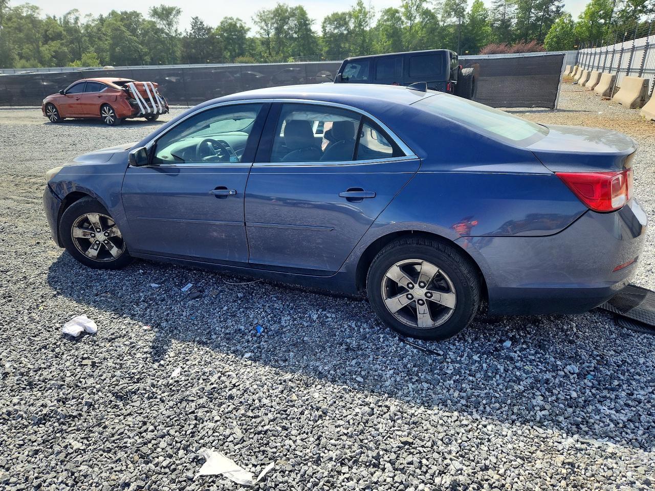 2014 Chevrolet Malibu Ls Blue vin: 1G11B5SL0EF248622