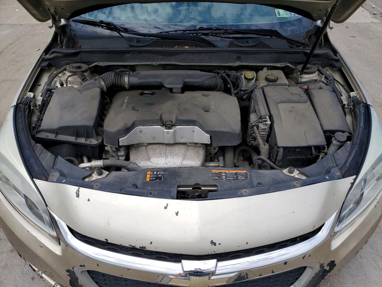 2015 Chevrolet Malibu Ls Бежевый vin: 1G11B5SL0FF133942