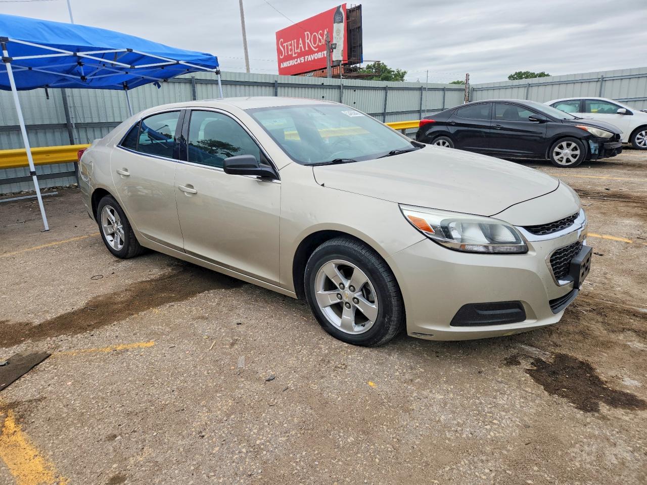 2015 Chevrolet Malibu Ls Beige vin: 1G11B5SL0FF139319