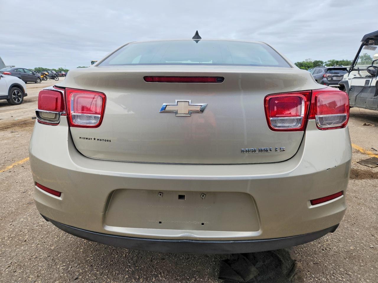 2015 Chevrolet Malibu Ls Beige vin: 1G11B5SL0FF139319