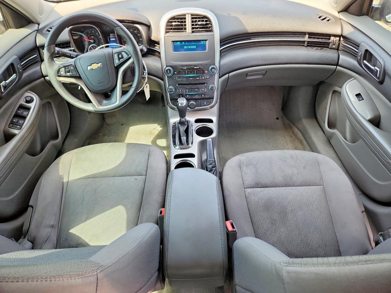2015 Chevrolet Malibu Ls White vin: 1G11B5SL0FF150269