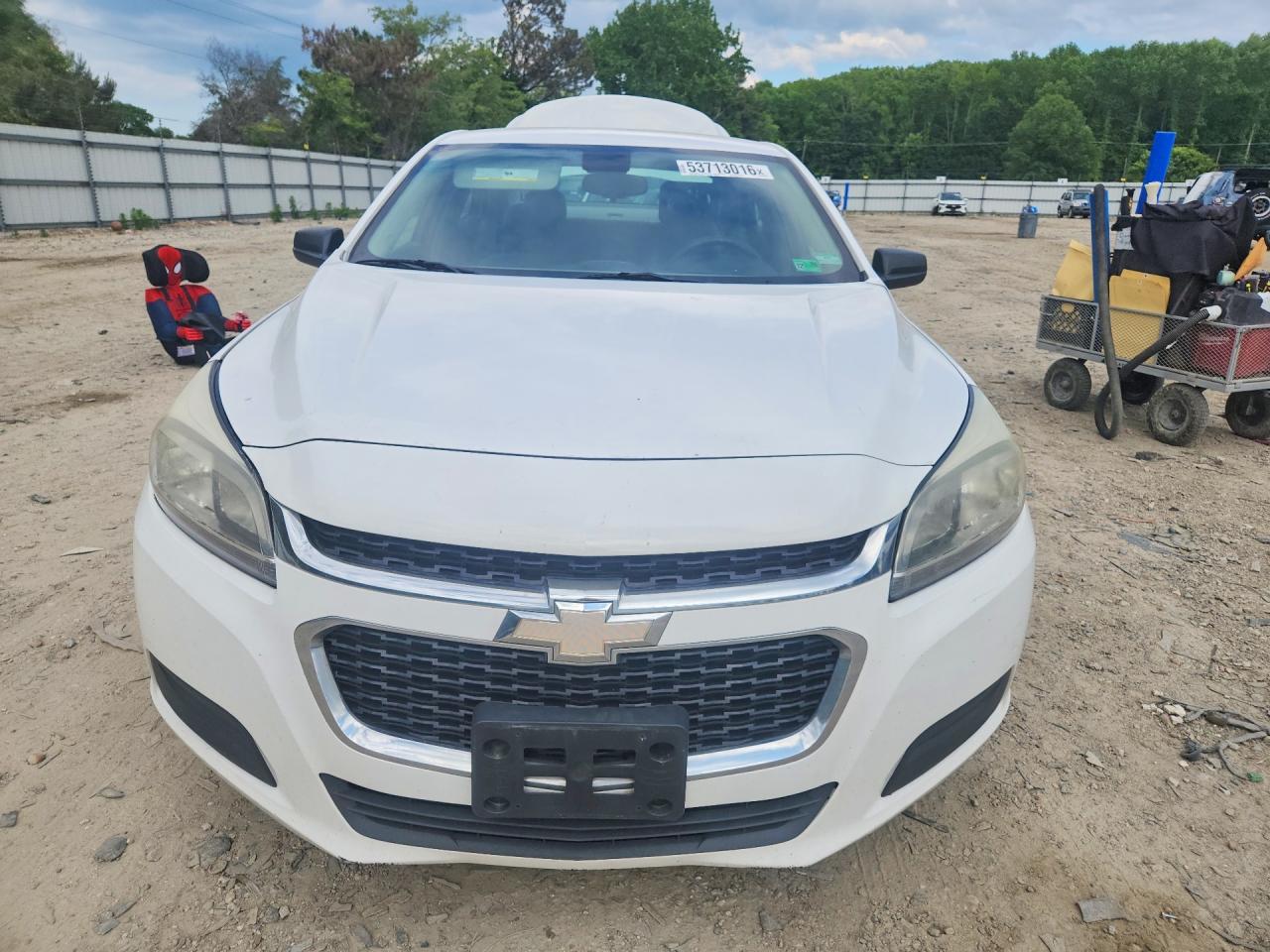2015 Chevrolet Malibu Ls White vin: 1G11B5SL0FF235077