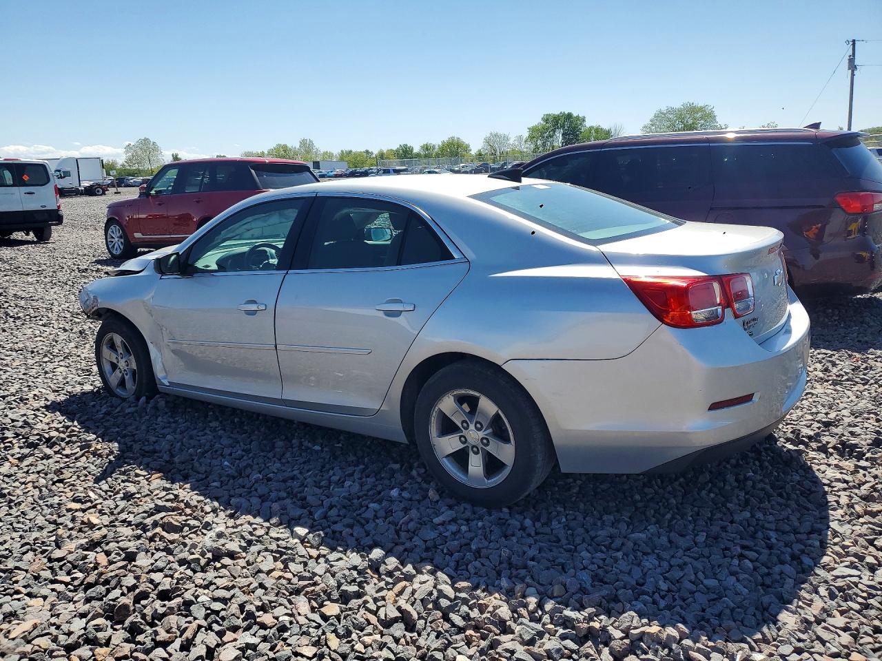 2015 Chevrolet Malibu Ls Silver vin: 1G11B5SL0FF235984
