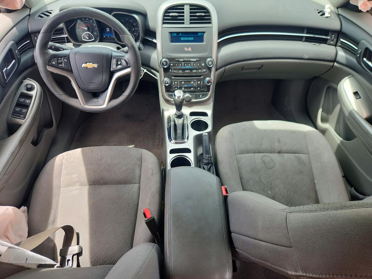 2015 Chevrolet Malibu Ls Silver vin: 1G11B5SL0FF278737