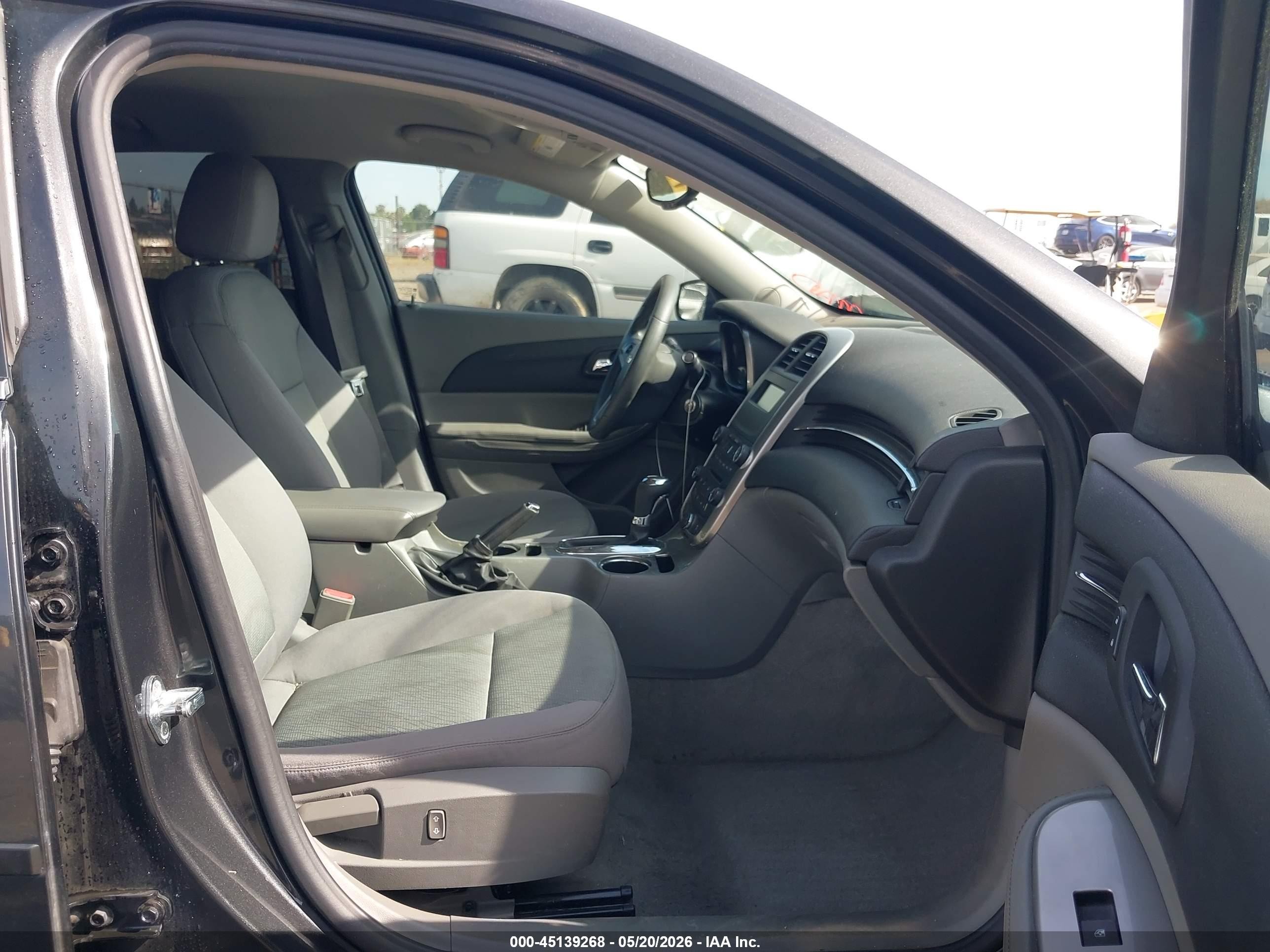 2015 Chevrolet Malibu Ls Gray vin: 1G11B5SL0FF302776