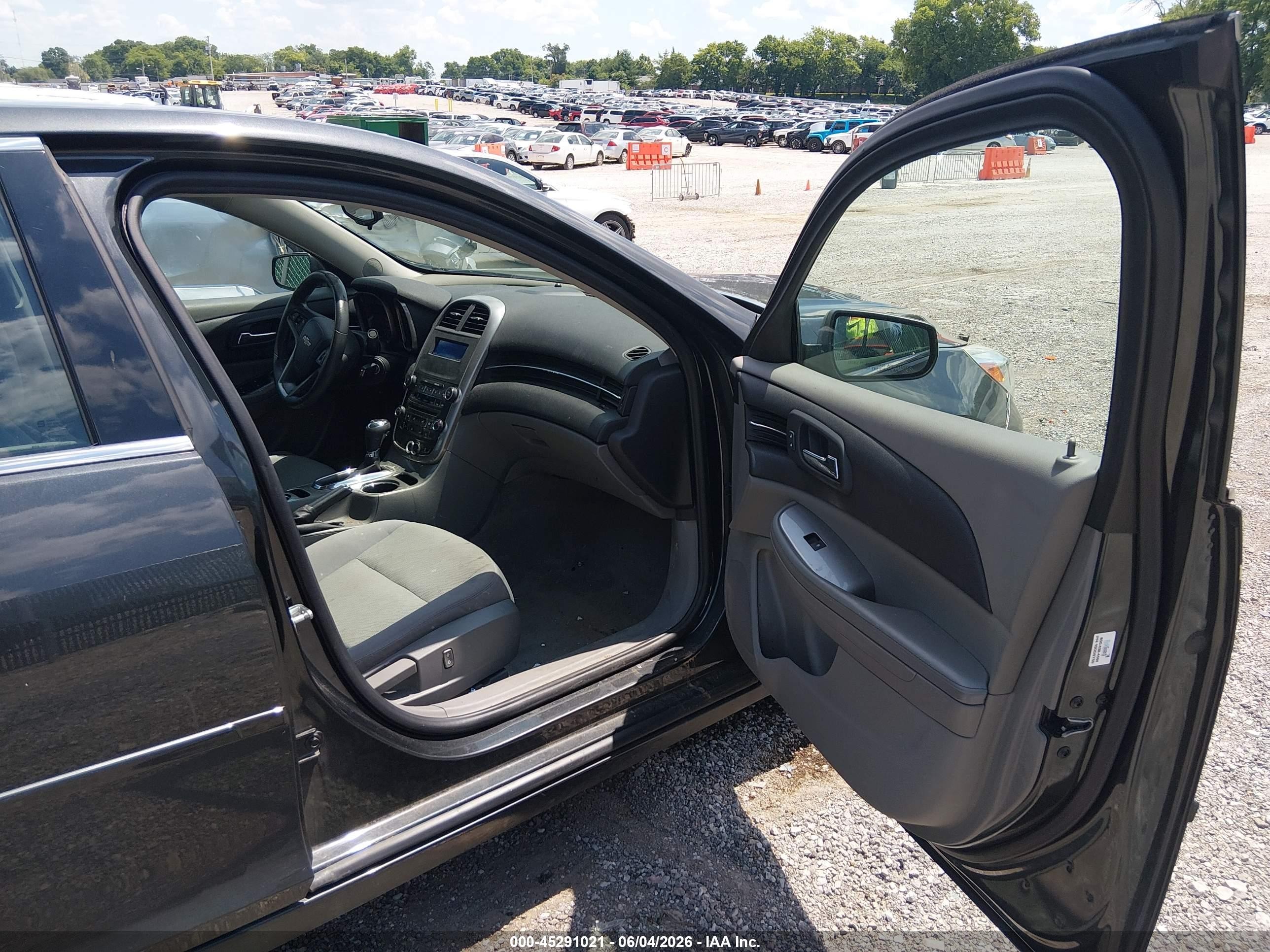 2015 Chevrolet Malibu Ls Gray vin: 1G11B5SL0FF330965