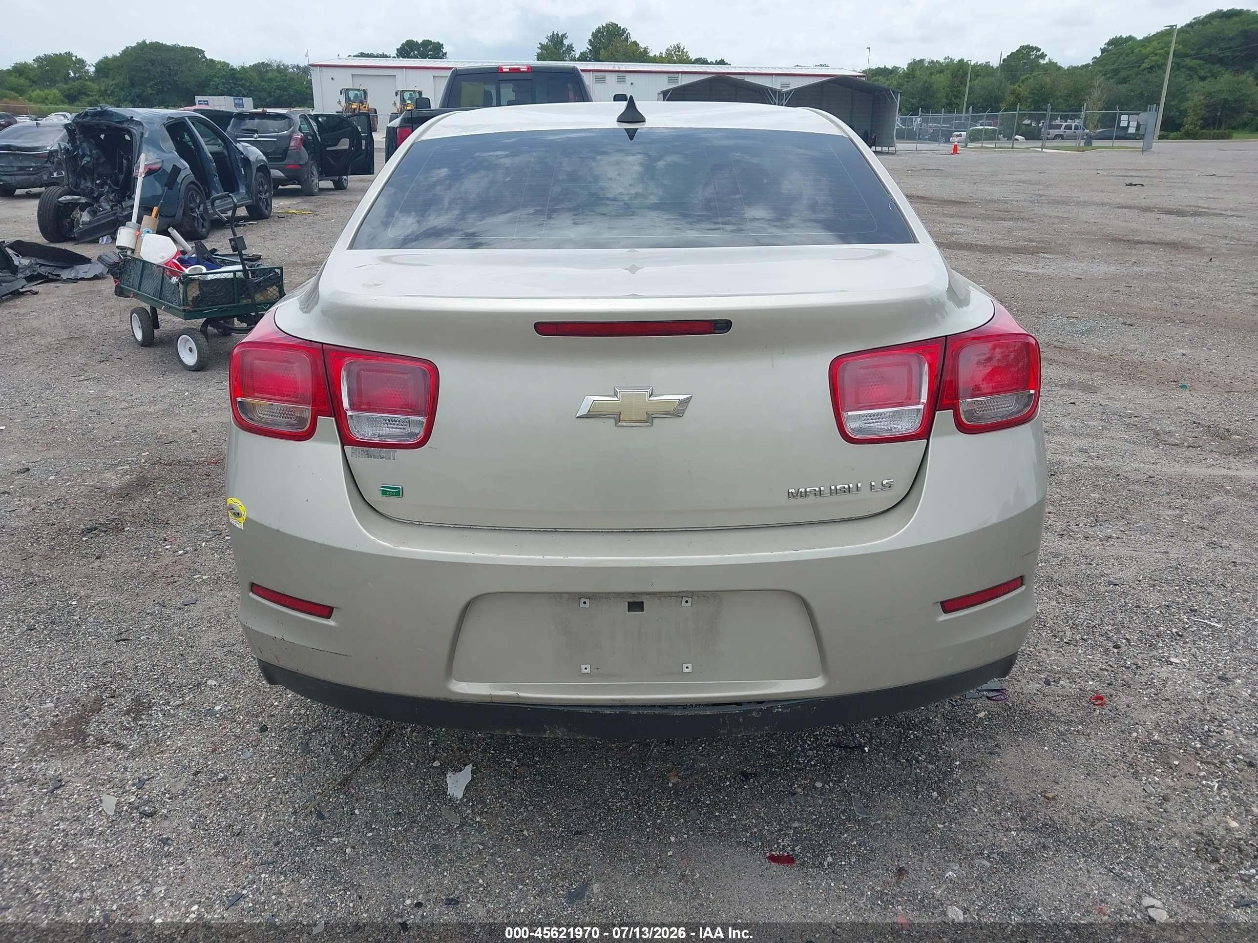 2015 Chevrolet Malibu Ls Gold vin: 1G11B5SL0FF350844