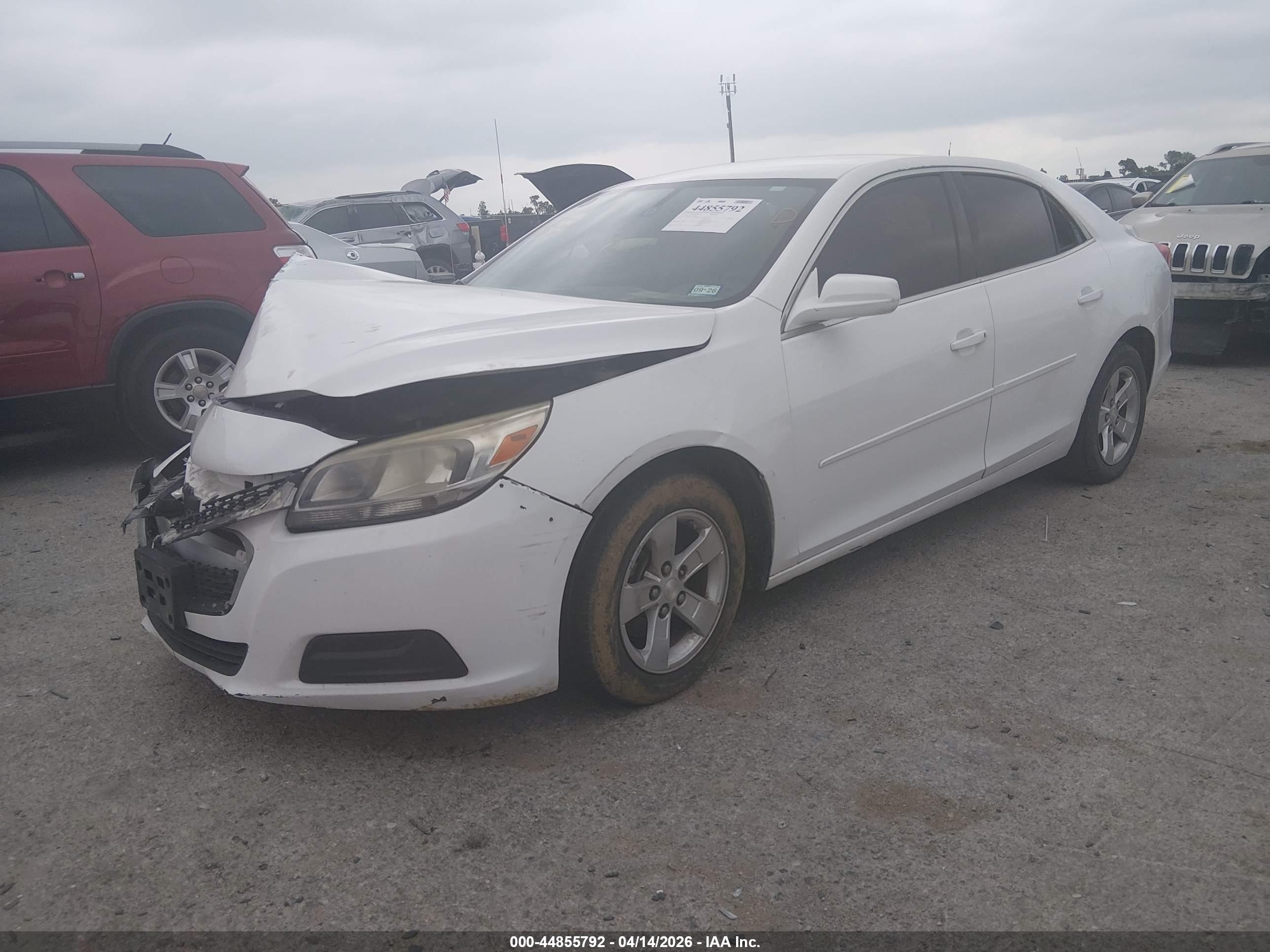 2015 Chevrolet Malibu Ls White vin: 1G11B5SL0FF352156