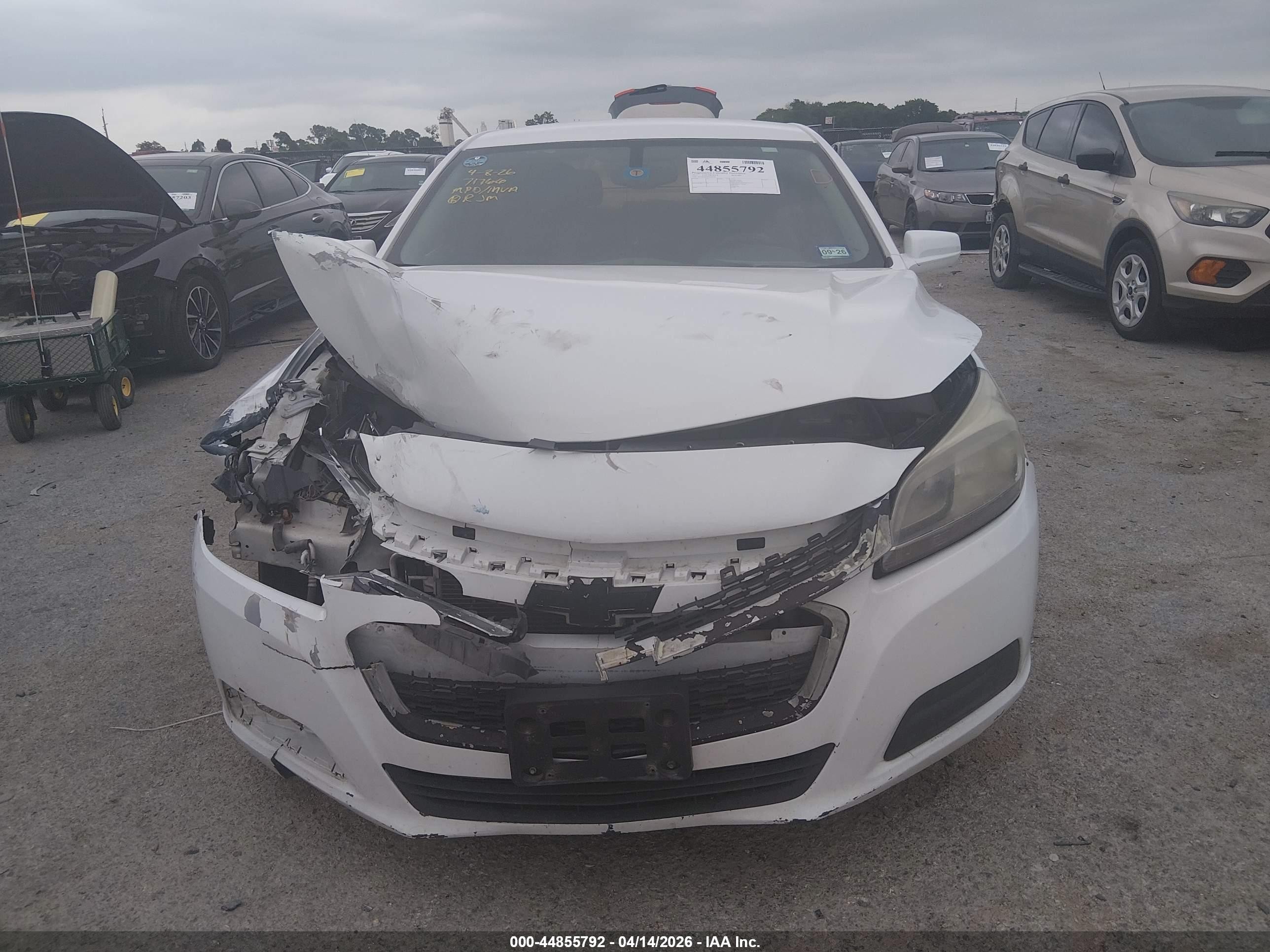 2015 Chevrolet Malibu Ls White vin: 1G11B5SL0FF352156