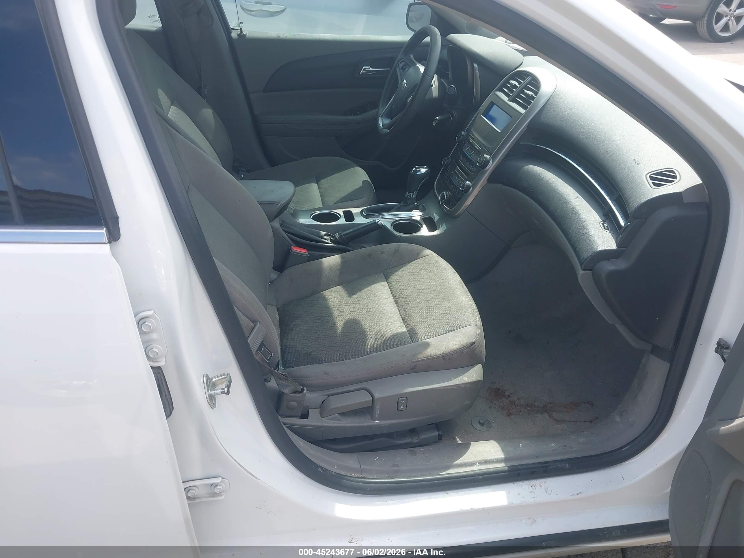 2014 Chevrolet Malibu 1ls White vin: 1G11B5SL1EF170156