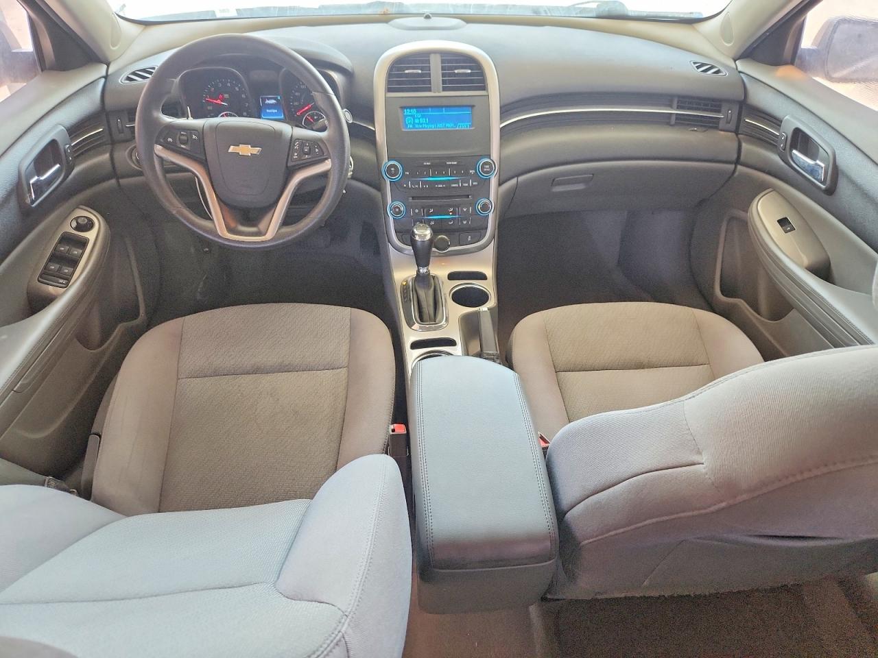 2014 Chevrolet Malibu Ls Silver vin: 1G11B5SL1EU125441