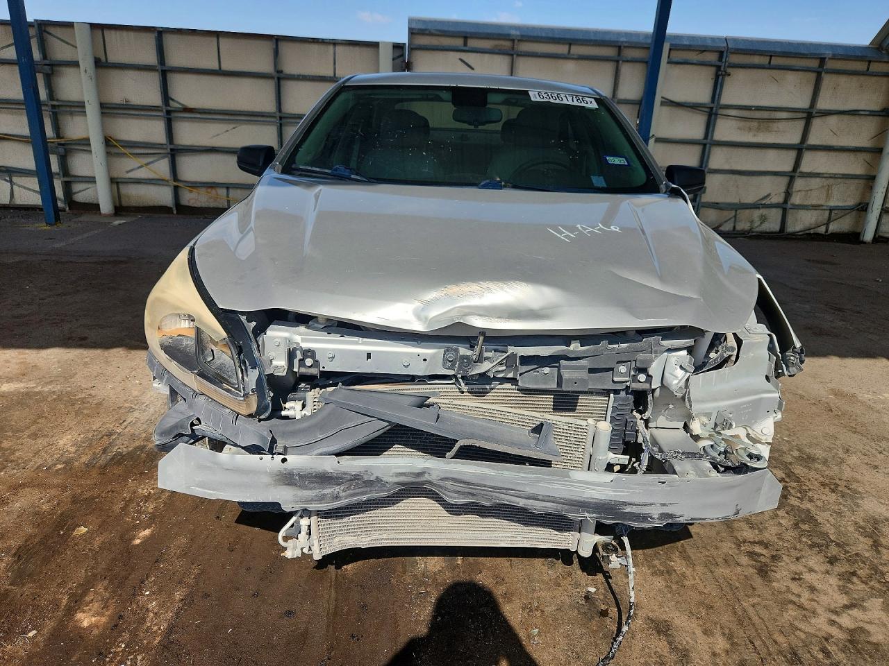 2014 Chevrolet Malibu Ls Silver vin: 1G11B5SL1EU125441
