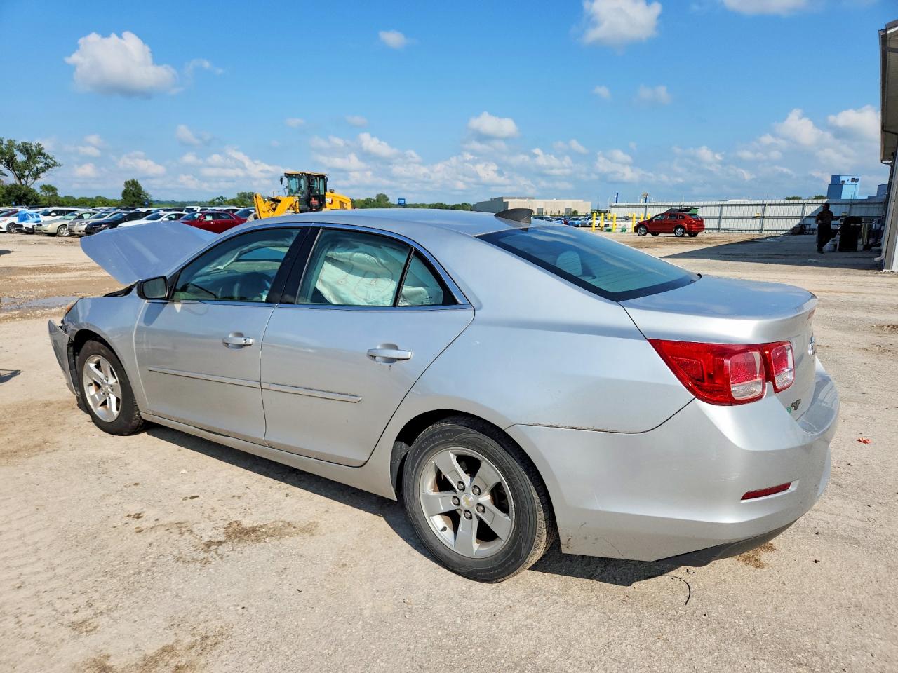 2015 Chevrolet Malibu Ls Silver vin: 1G11B5SL1FF122416