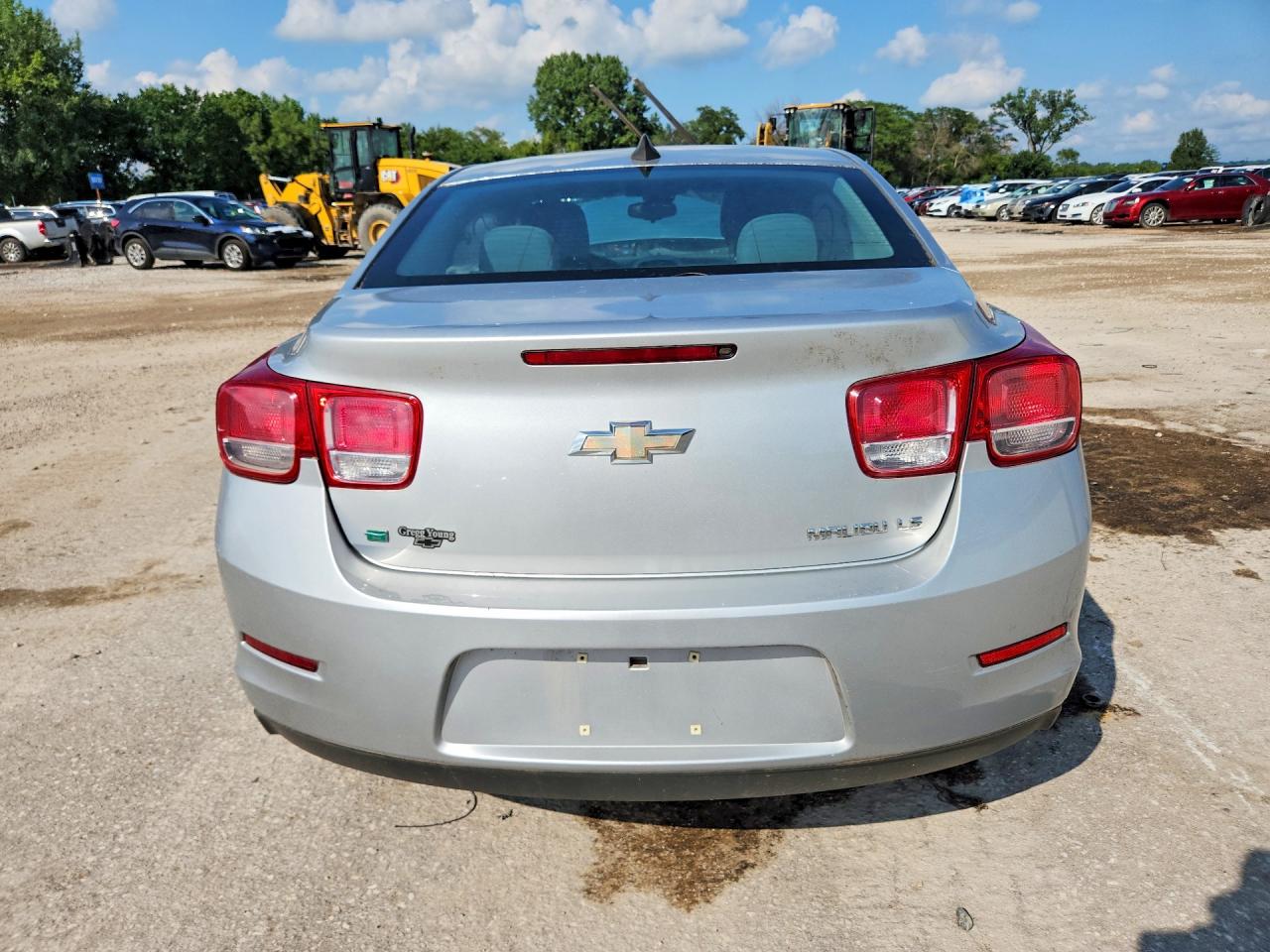 2015 Chevrolet Malibu Ls Silver vin: 1G11B5SL1FF122416