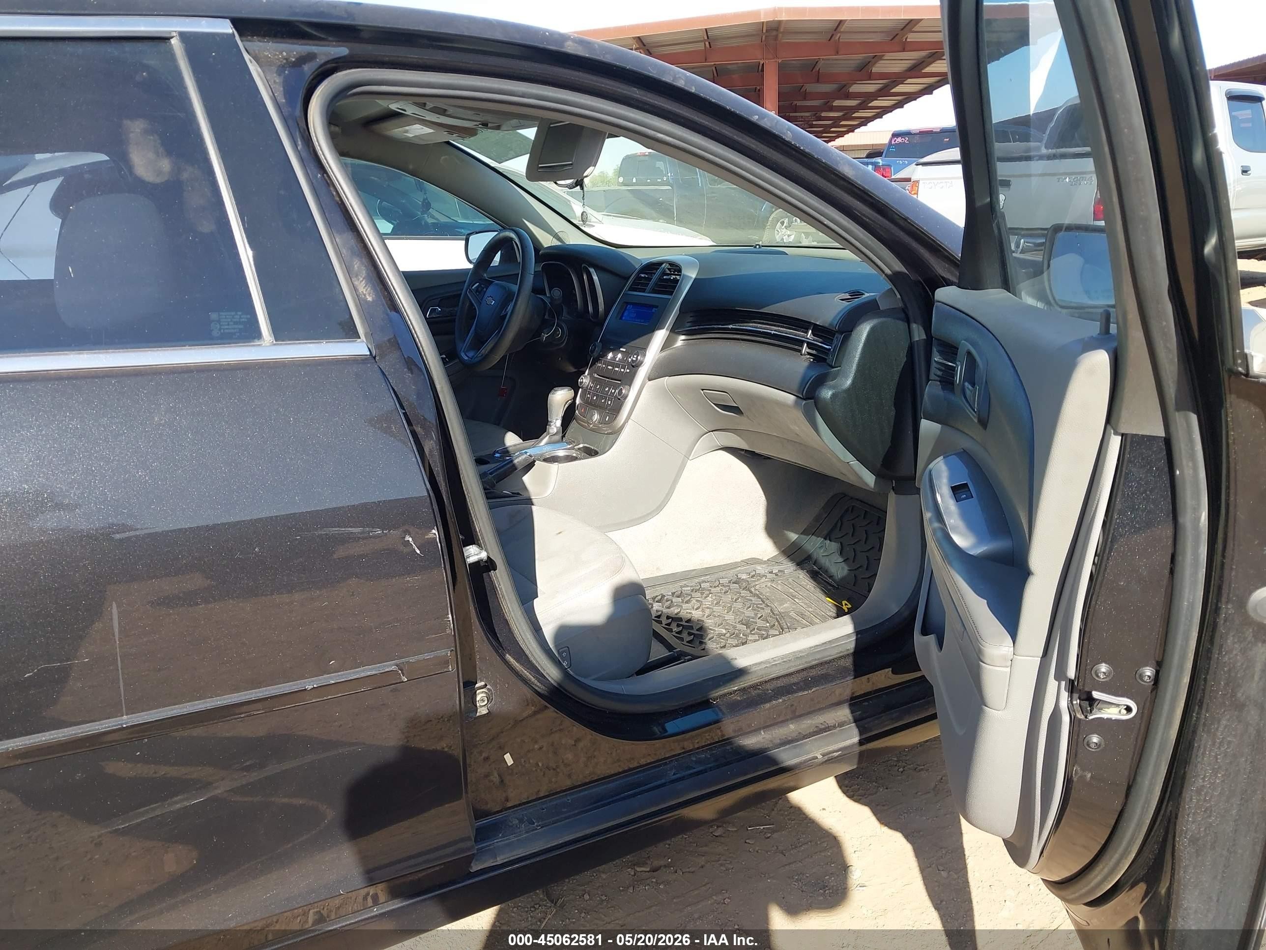 2015 Chevrolet Malibu Ls Black vin: 1G11B5SL1FF220670