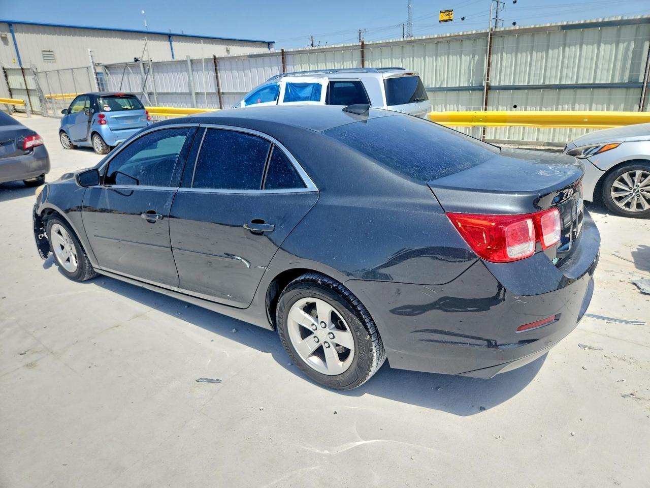2015 Chevrolet Malibu Ls Gray vin: 1G11B5SL1FF280769