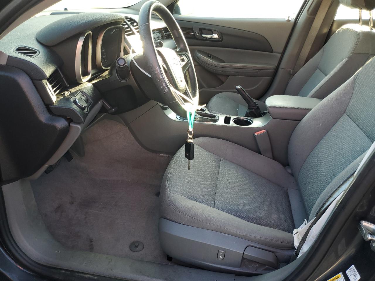 2014 Chev Malibu Ls Black vin: 1G11B5SL2EF183272