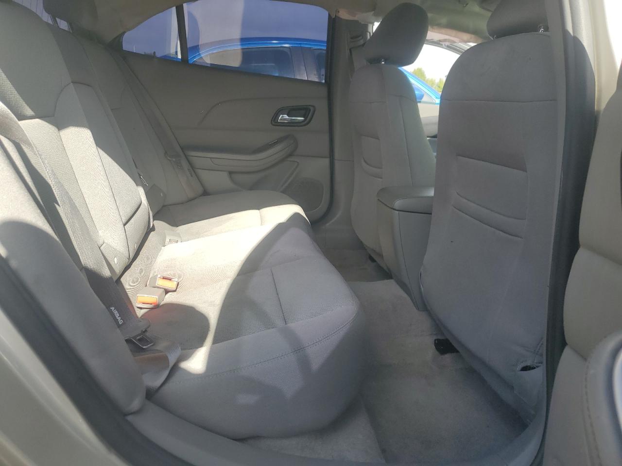 2015 Chevrolet Malibu Ls Silver vin: 1G11B5SL2FF105110