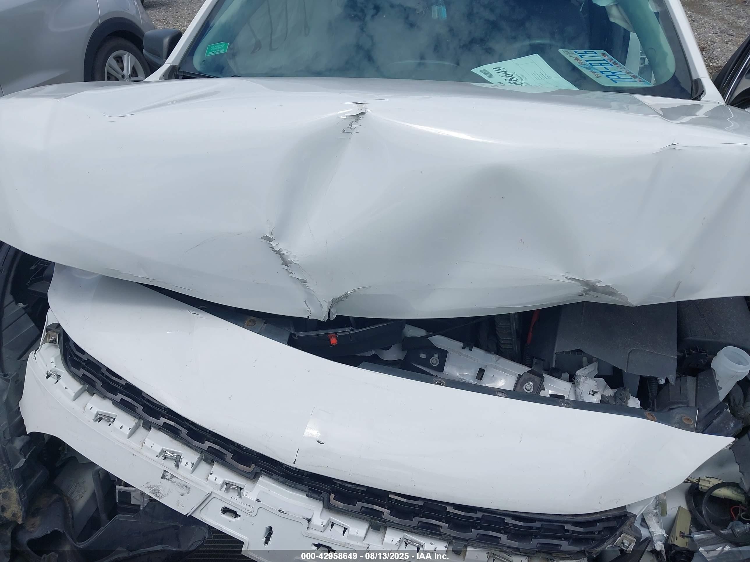 2015 Chevrolet Malibu Ls White vin: 1G11B5SL2FF194936