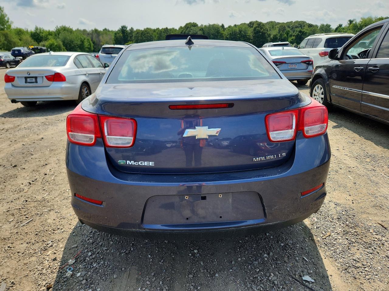 2015 Chevrolet Malibu Ls Blue vin: 1G11B5SL2FF332880