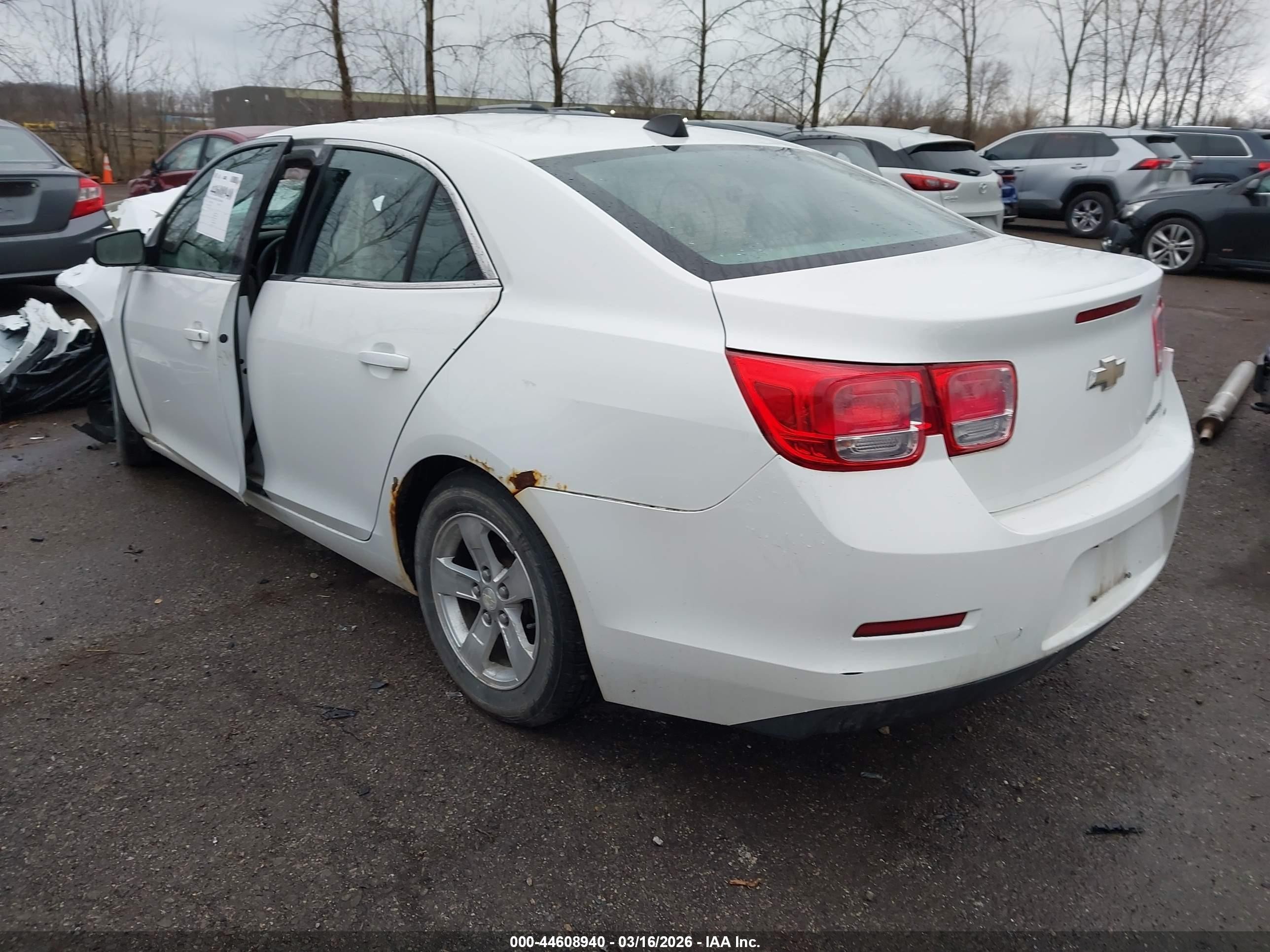 2014 Chevrolet Malibu 1ls White vin: 1G11B5SL3EF160597