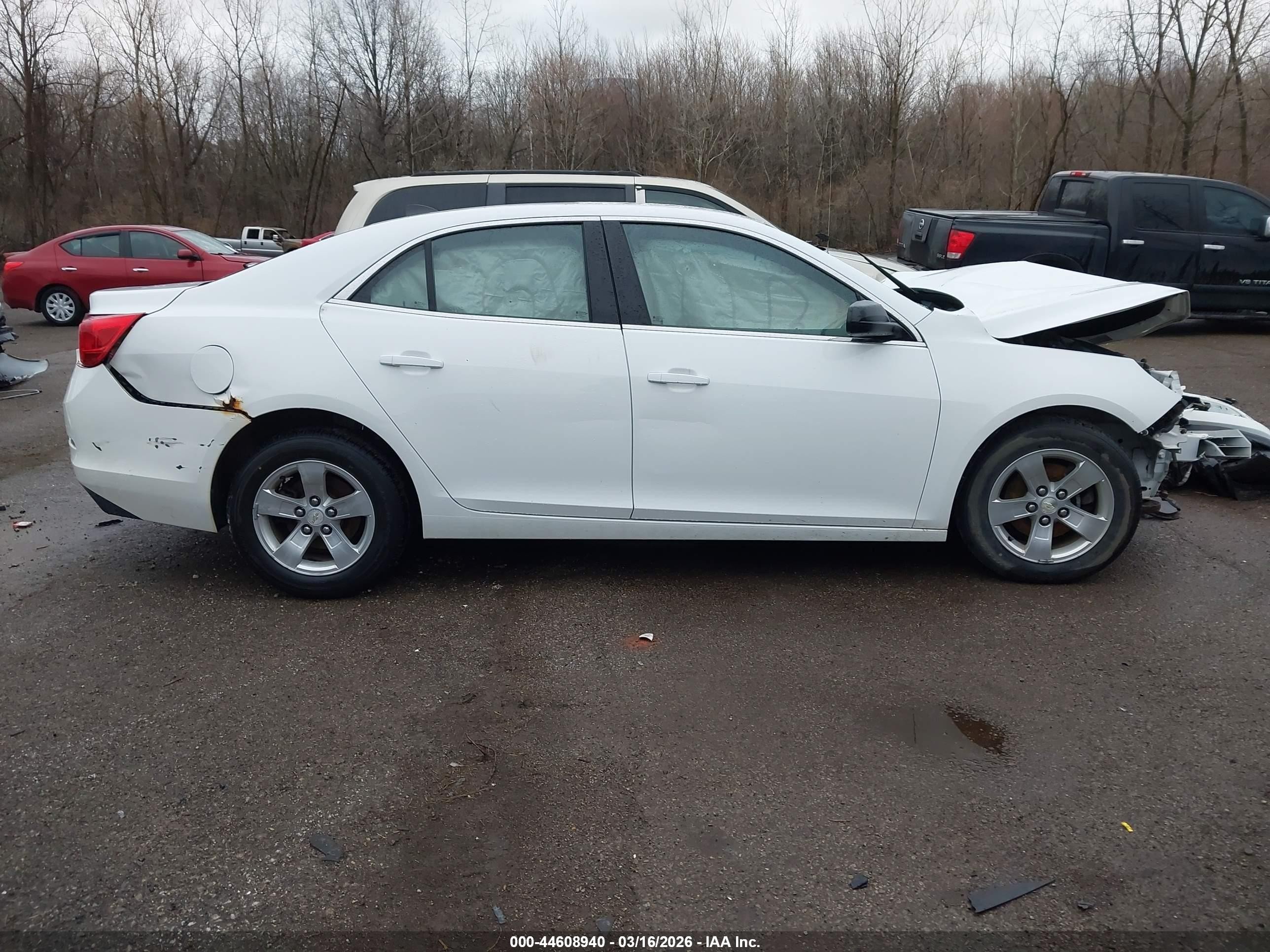 2014 Chevrolet Malibu 1ls White vin: 1G11B5SL3EF160597