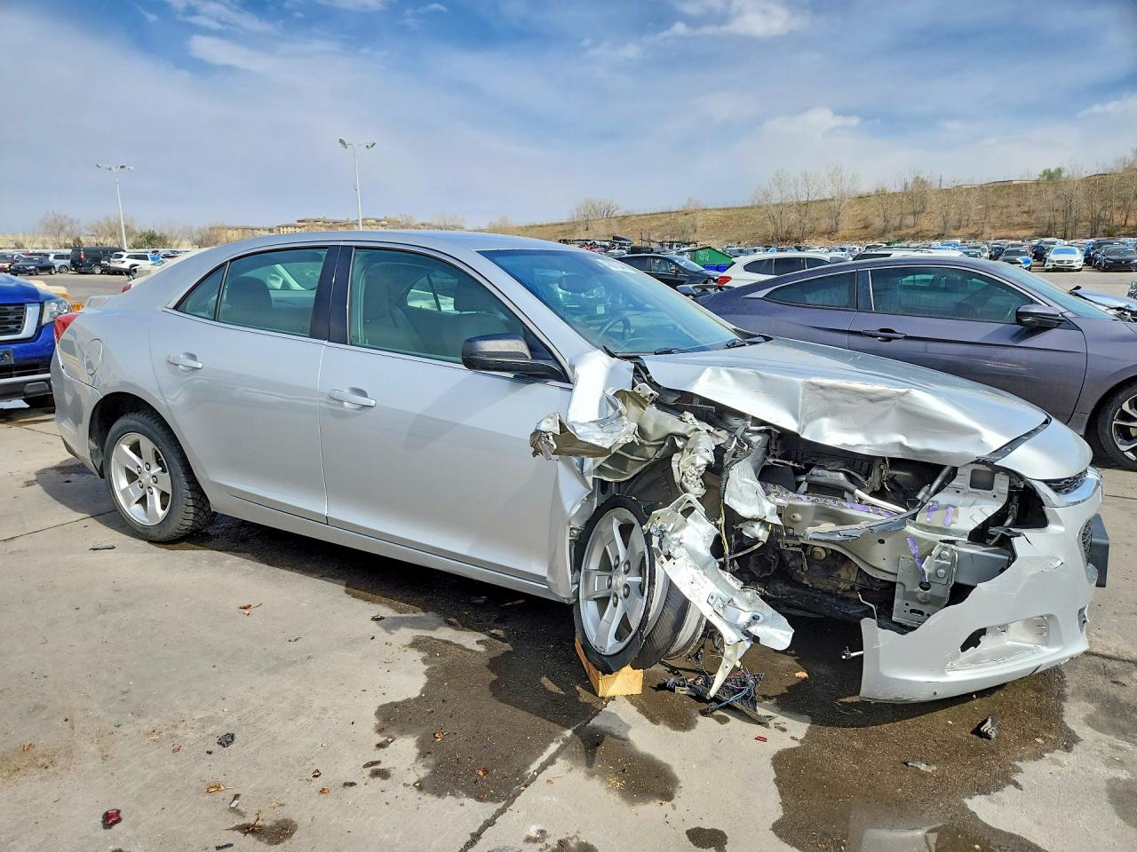 2014 Chevrolet Malibu Ls Silver vin: 1G11B5SL3EF173348