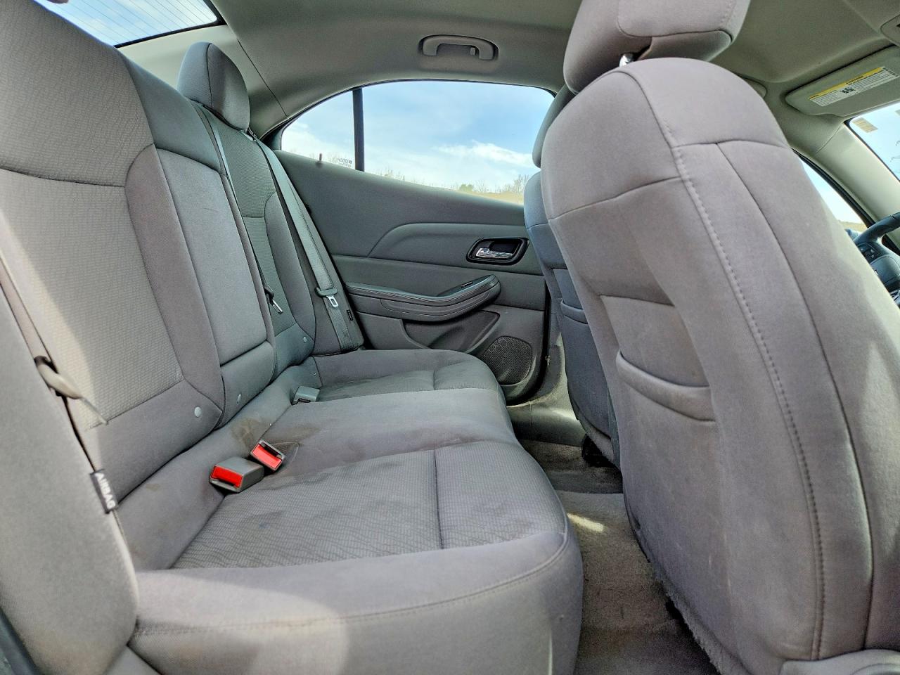 2014 Chevrolet Malibu Ls Silver vin: 1G11B5SL3EF173348