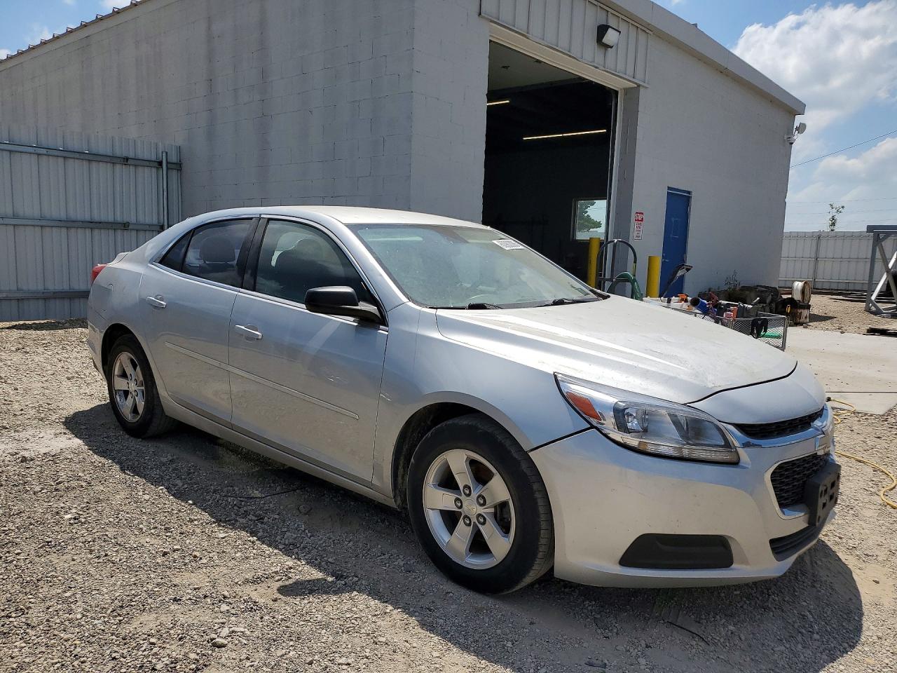2015 Chevrolet Malibu Ls Silver vin: 1G11B5SL3FF156325