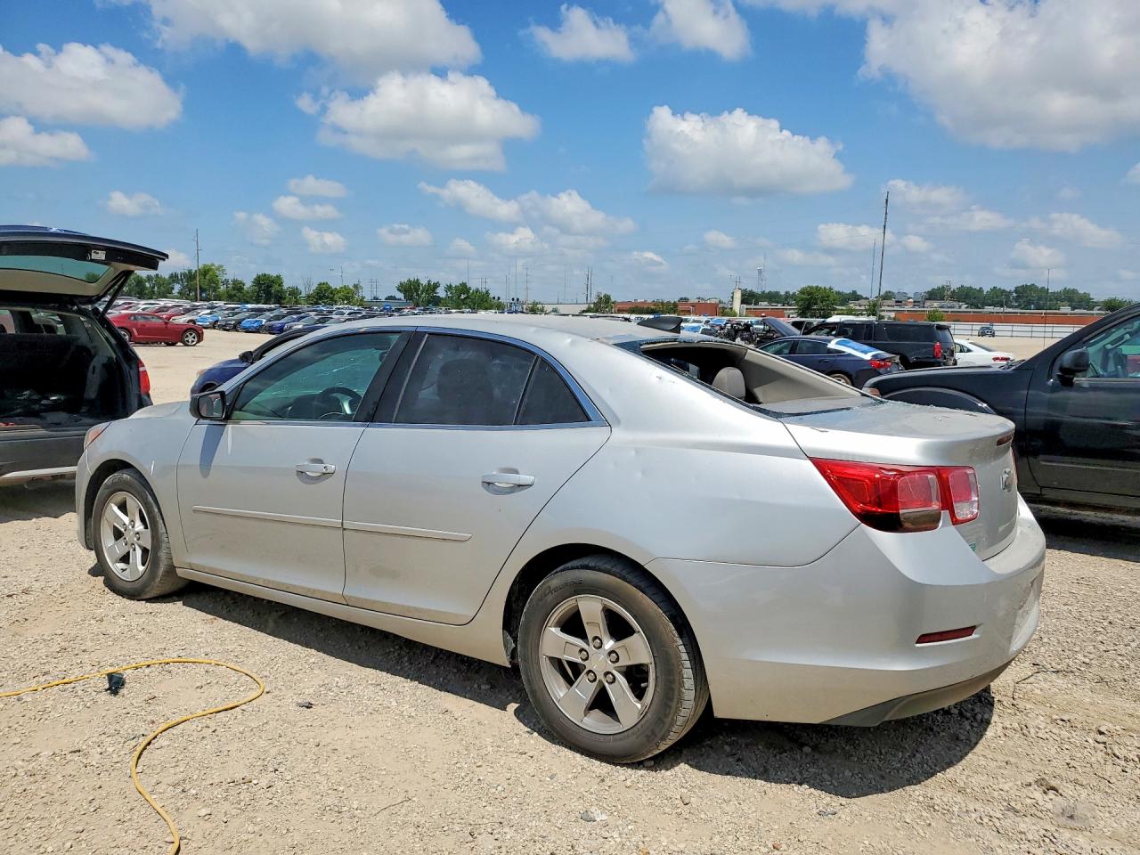 2015 Chevrolet Malibu Ls Silver vin: 1G11B5SL3FF156325
